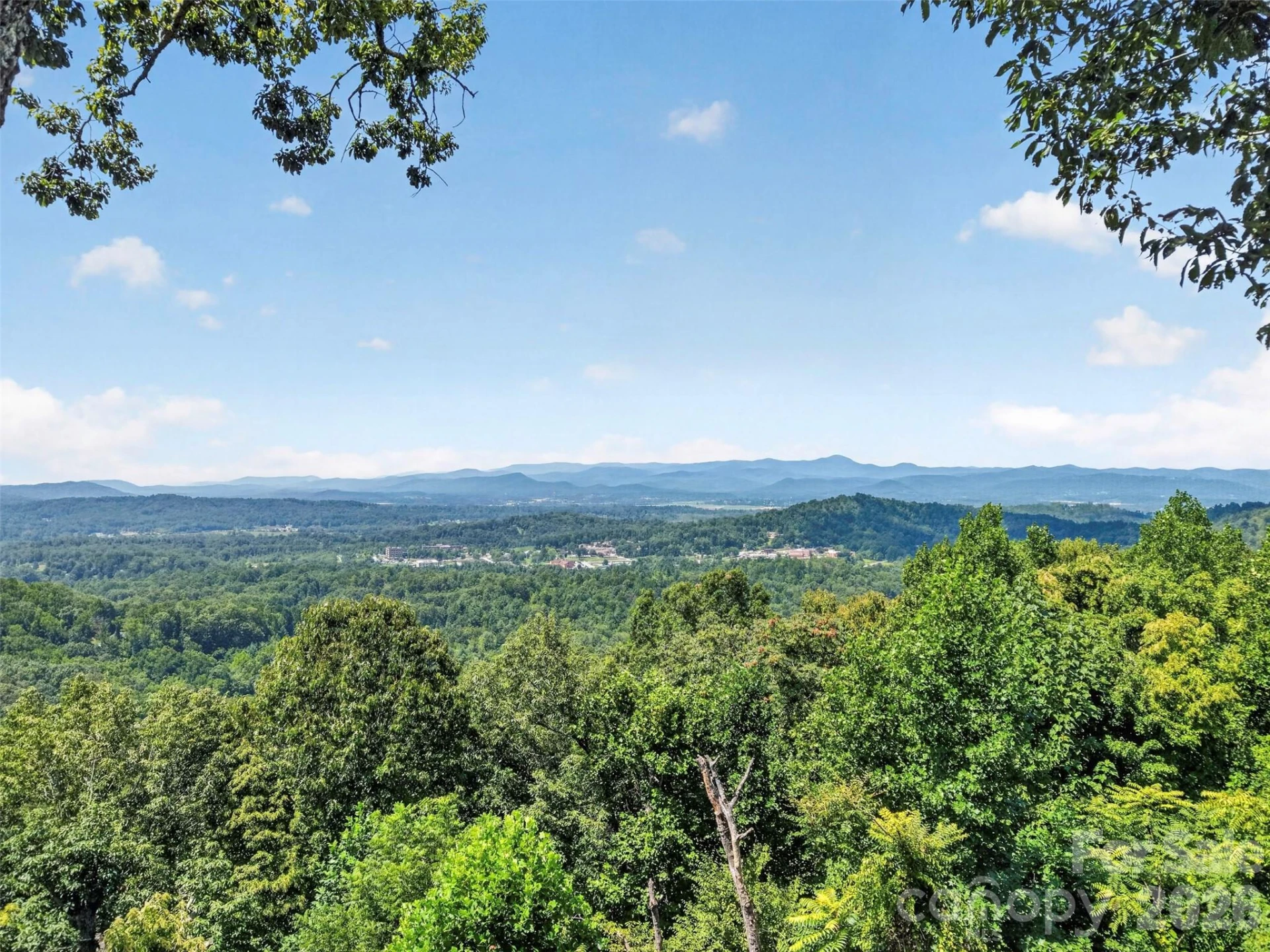 851 Sunlight Ridge Drive - Photo 14