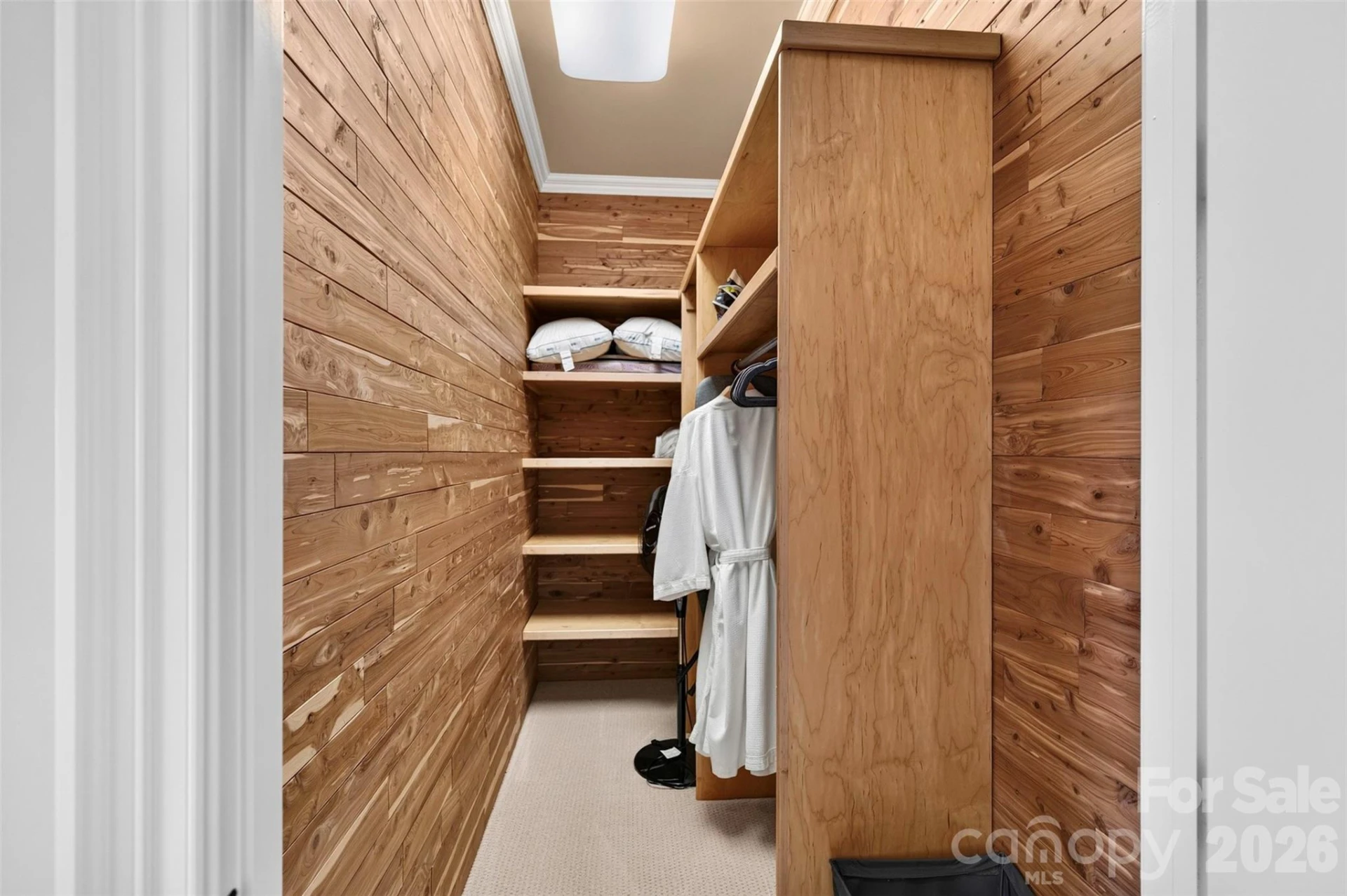 851 Sunlight Ridge Drive - Photo 32