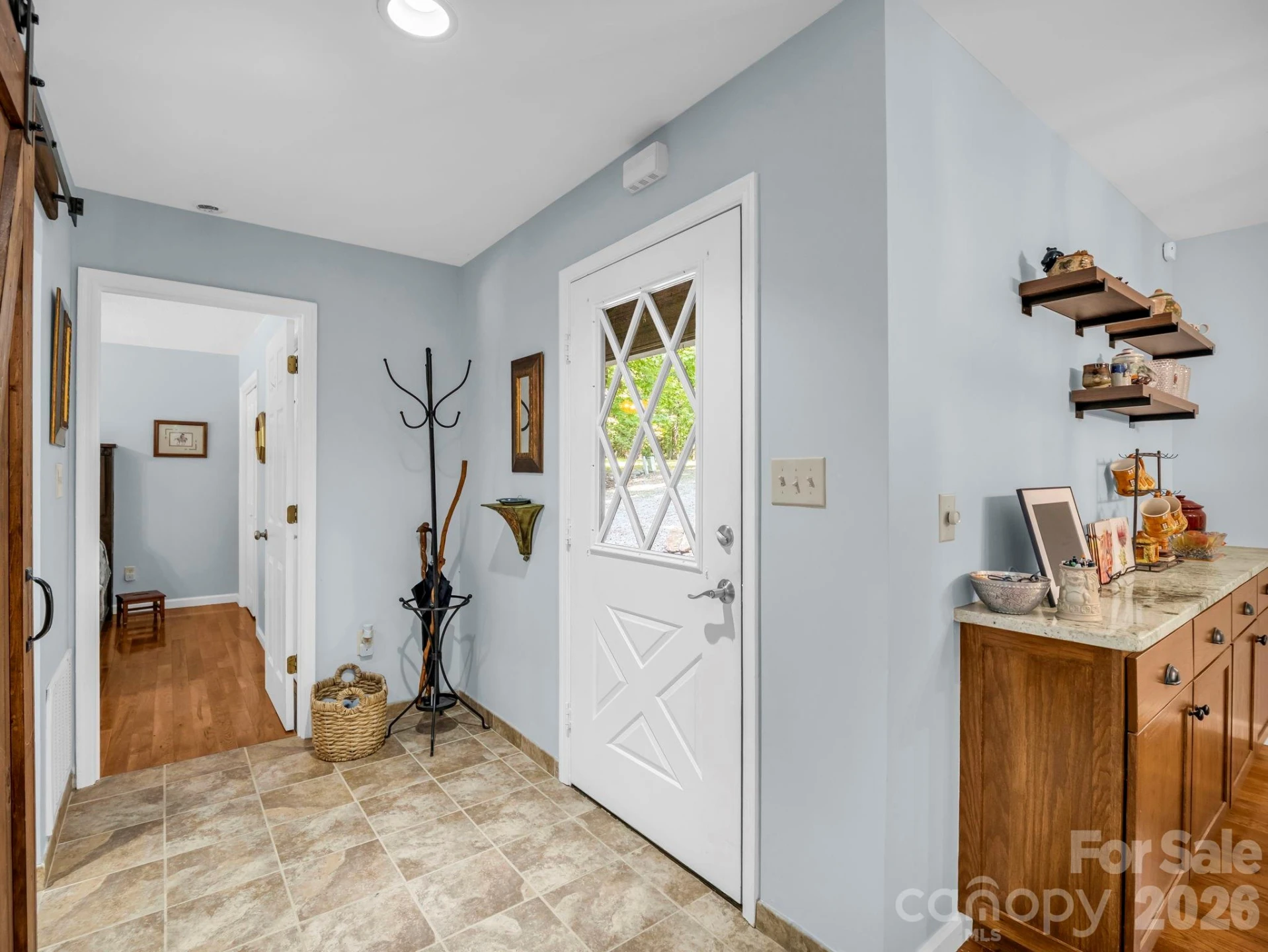 93 Guledisgonihi Court - Photo 7