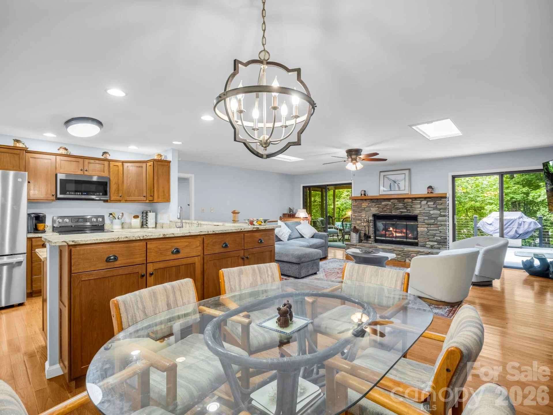 93 Guledisgonihi Court - Photo 13