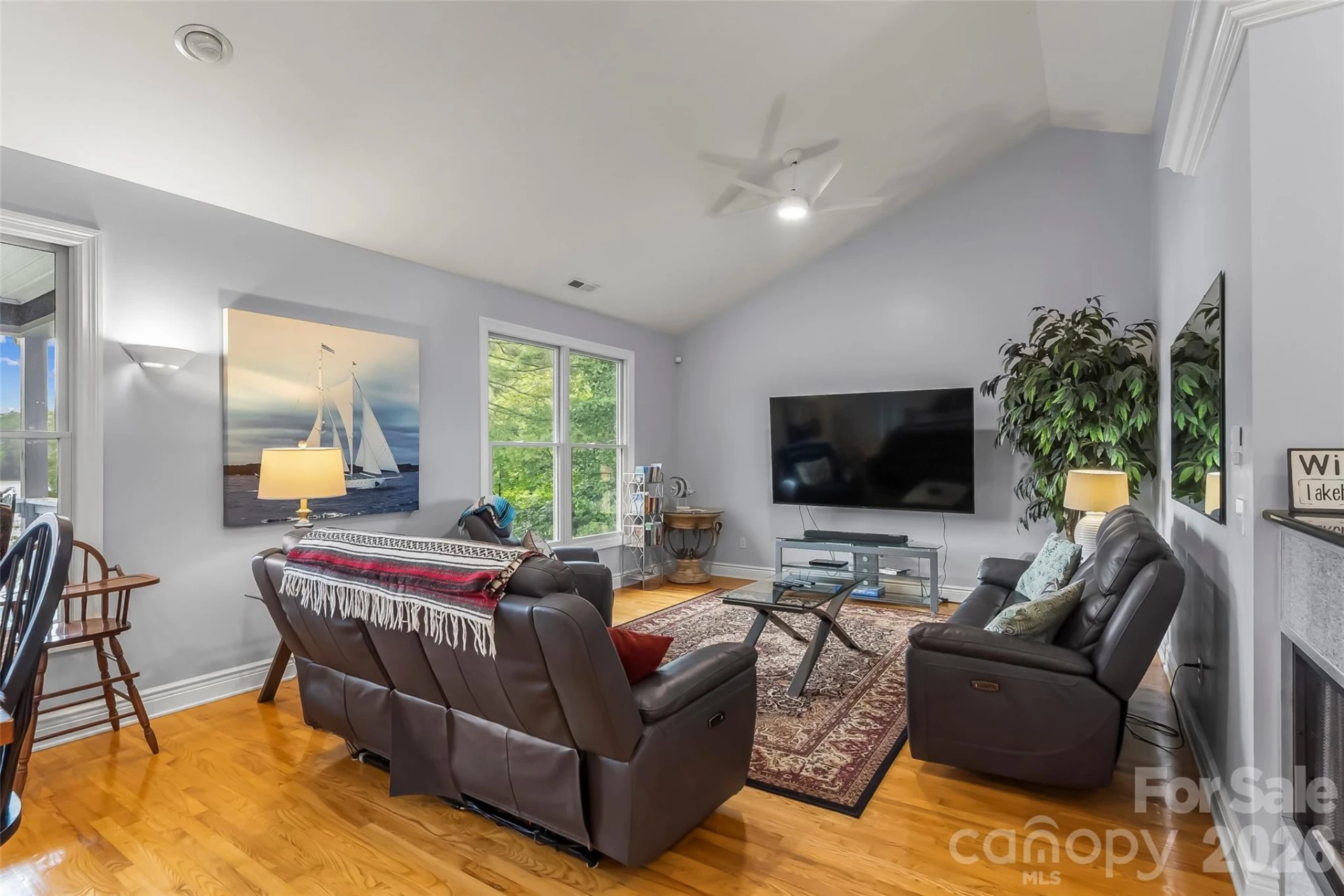 705 Waters Edge Drive - Photo 7