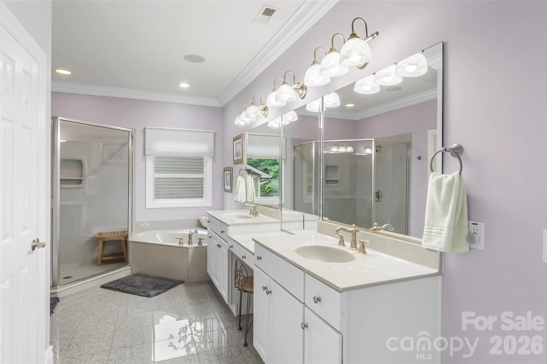 705 Waters Edge Drive - Photo 14