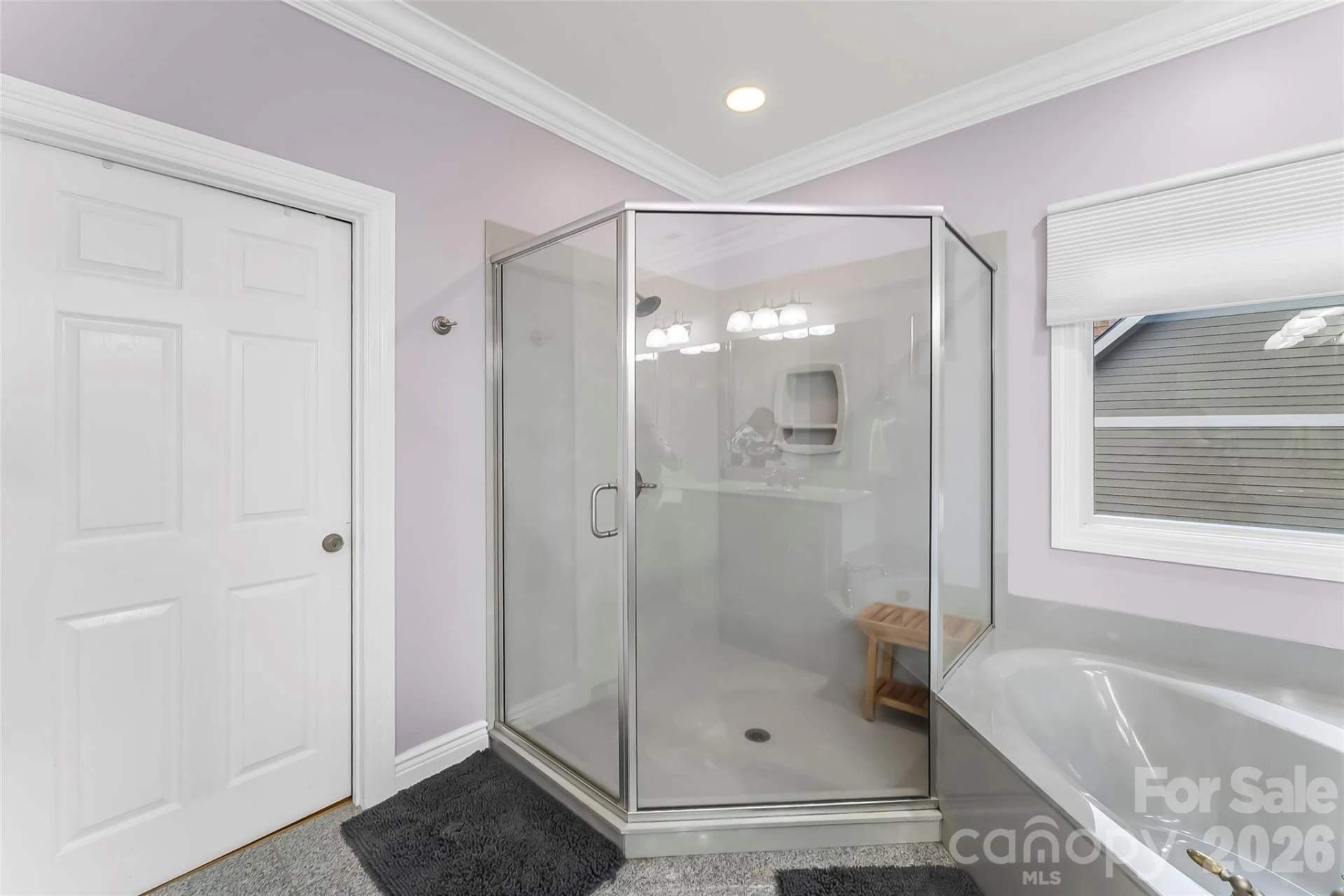 705 Waters Edge Drive - Photo 16