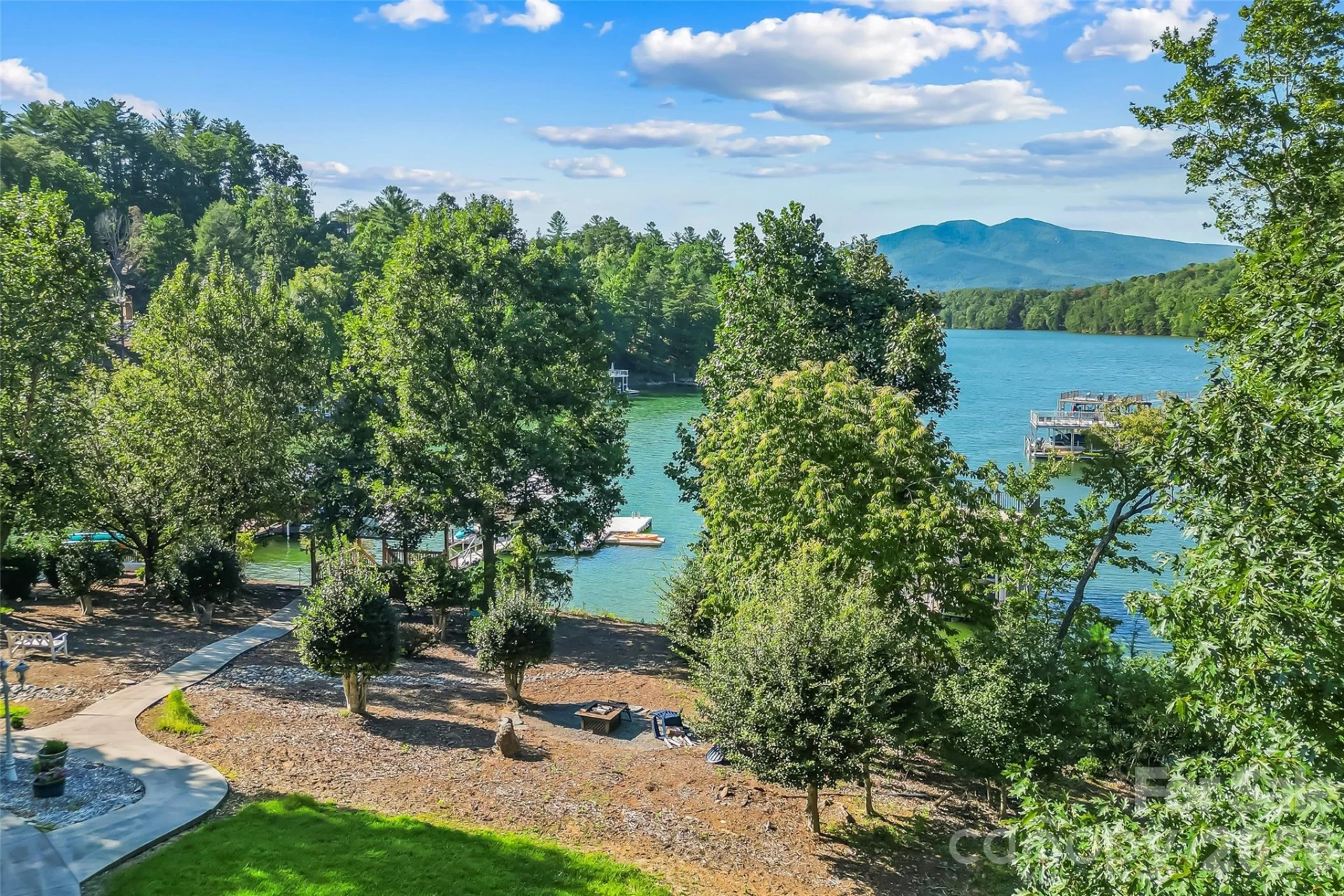 705 Waters Edge Drive - Photo 35