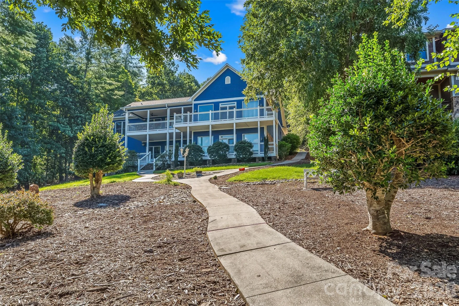 705 Waters Edge Drive - Photo 43