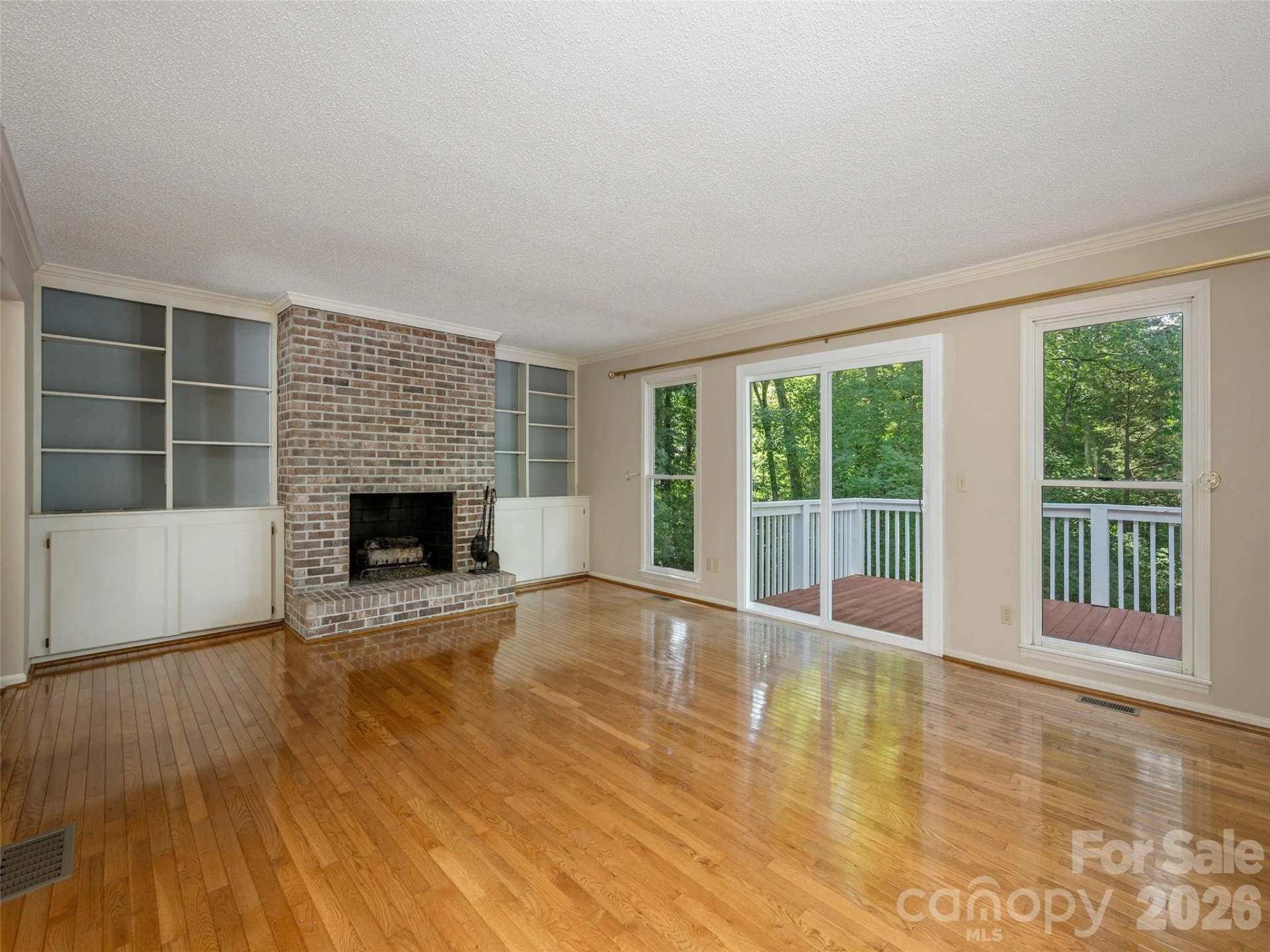 15 Glen Crest Drive - Photo 4