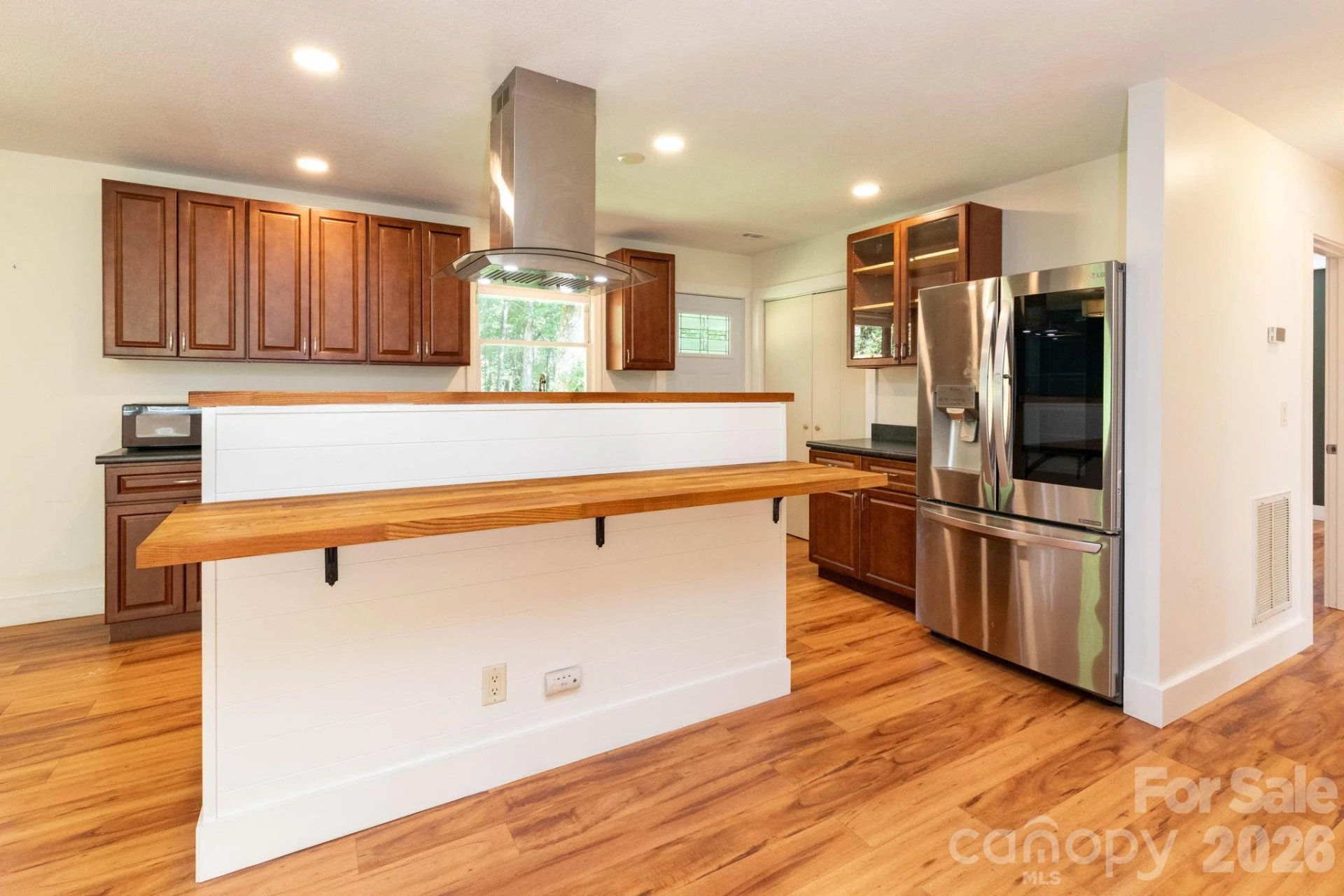 1009 Sharon Ridge Road - Photo 4
