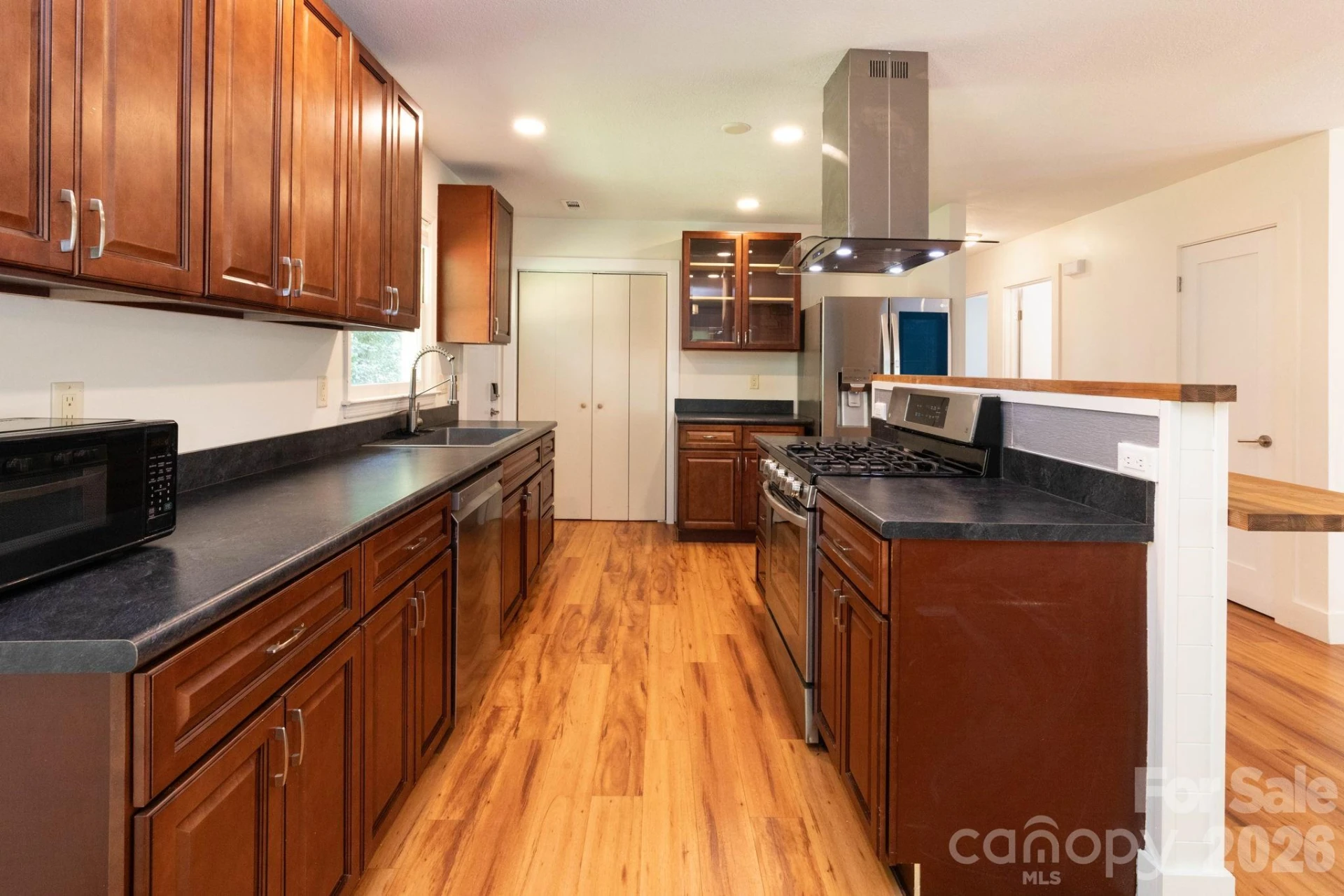 1009 Sharon Ridge Road - Photo 6