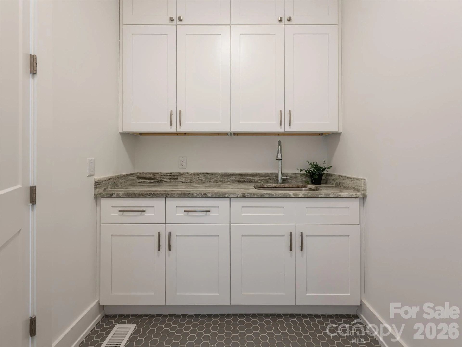 46 Solomia Drive - Photo 24