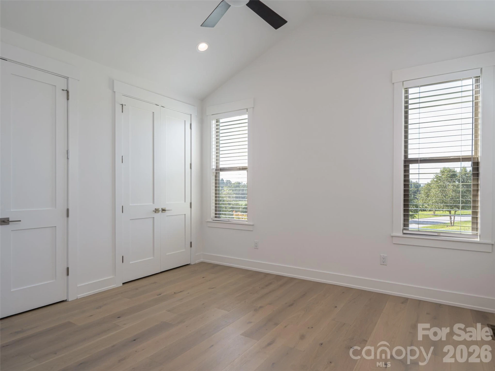 46 Solomia Drive - Photo 32