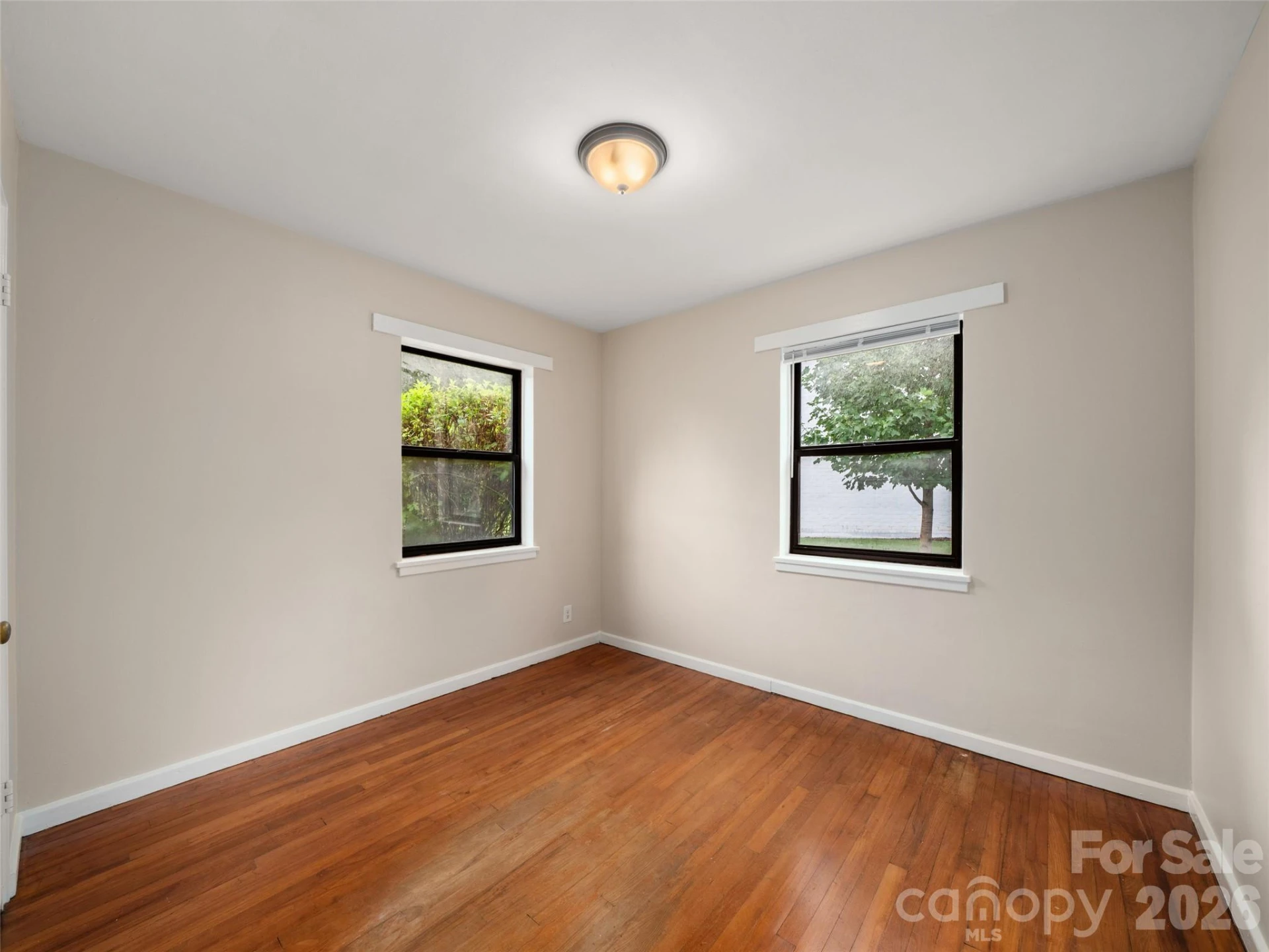 615 Biltmore Avenue - Photo 29