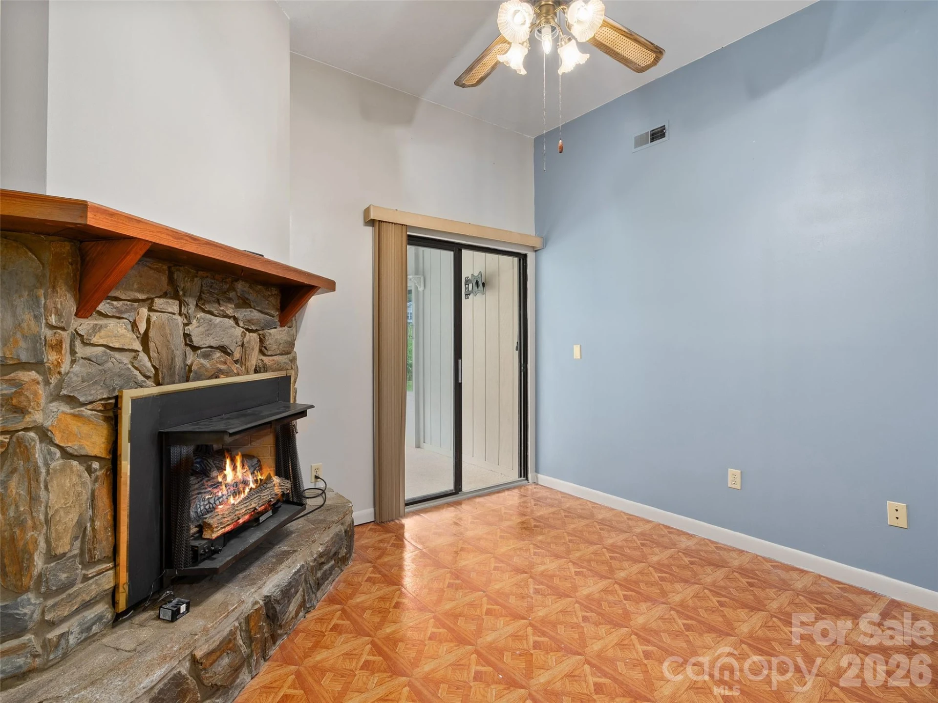 94 Market Street - Photo 13