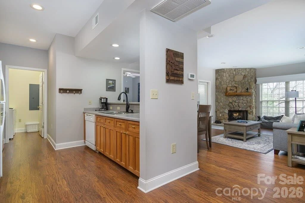 162 Stonecrest Court - Photo 10