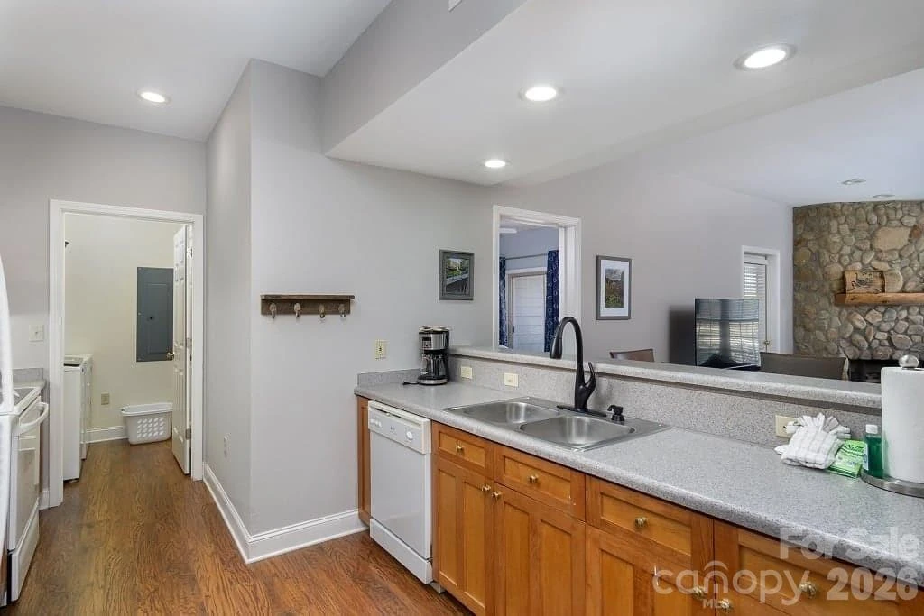 162 Stonecrest Court - Photo 12