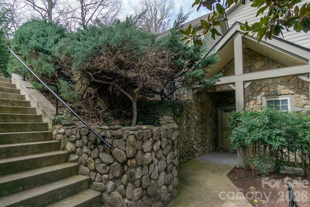 162 Stonecrest Court - Photo 25