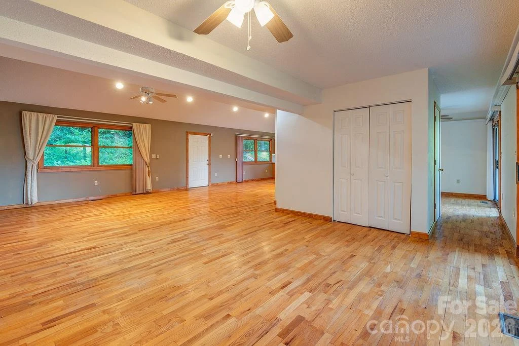 94 Marcellina Drive - Photo 10