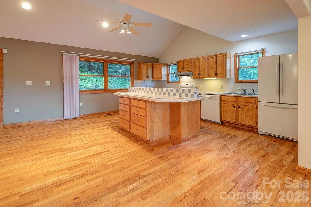 94 Marcellina Drive - Photo 12