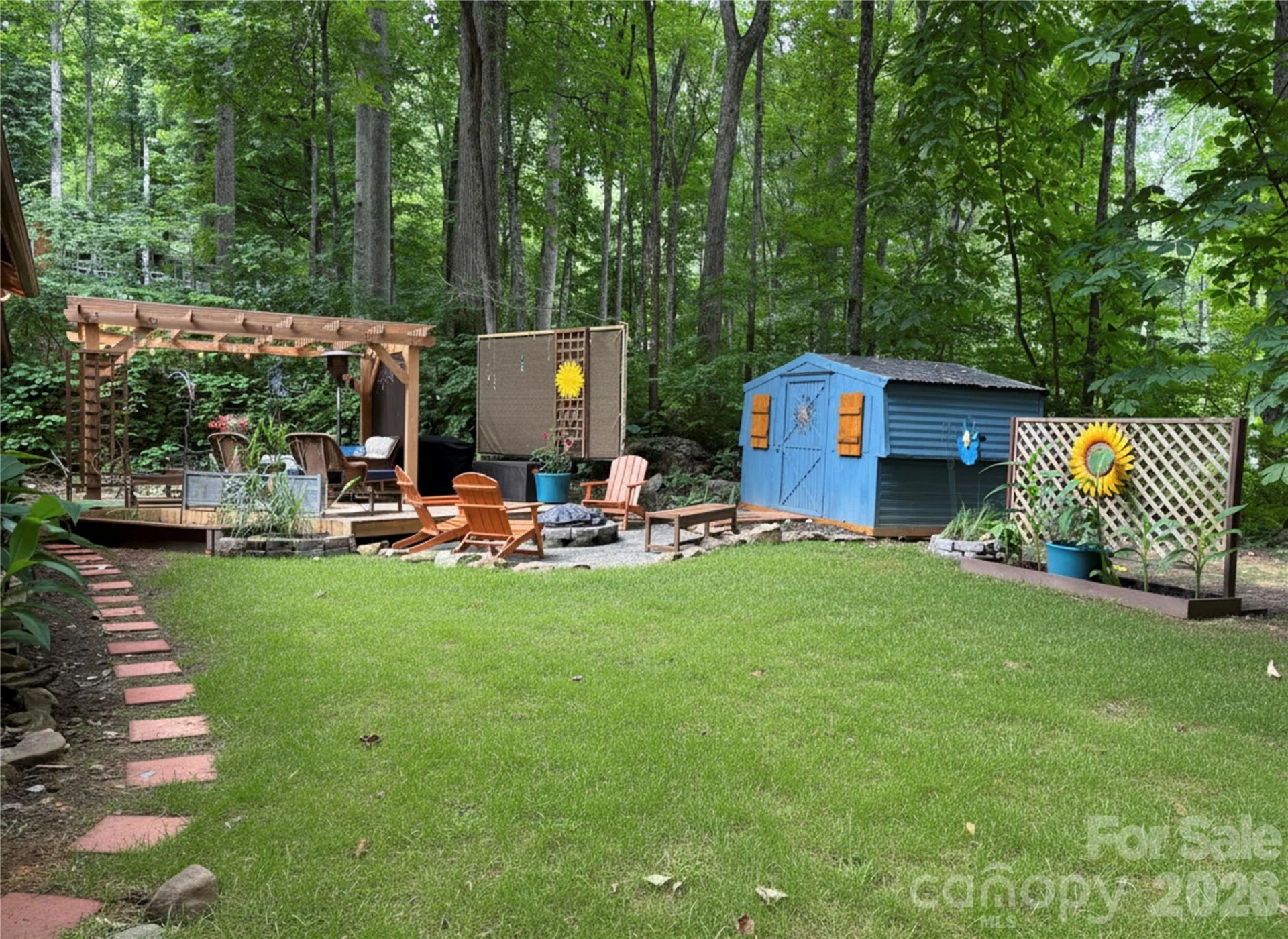 398 Locust Drive - Photo 3