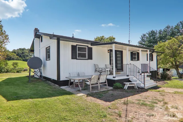 120 Sonoma Road, Waynesville, NC, 28786