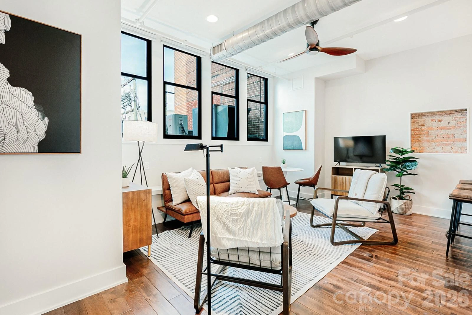 122 College Street #202 - Photo 2
