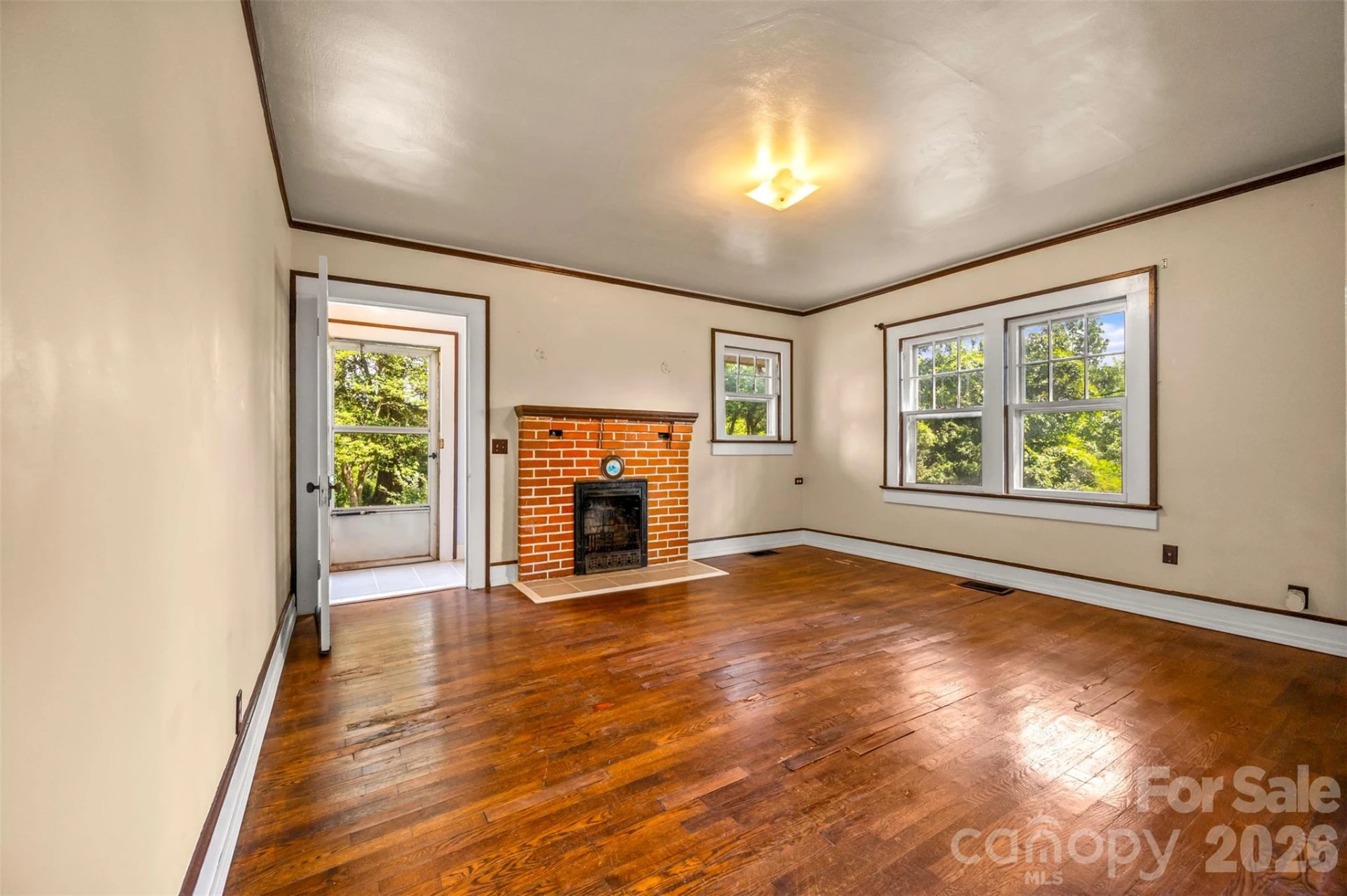 375 E King Street - Photo 8