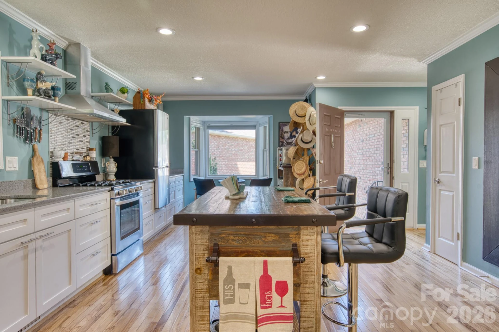 130 Exeter Court - Photo 9