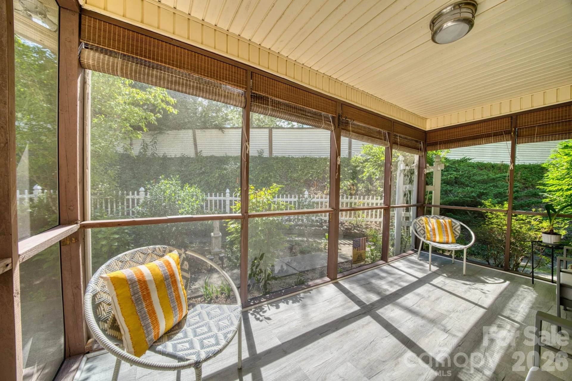 130 Exeter Court - Photo 26