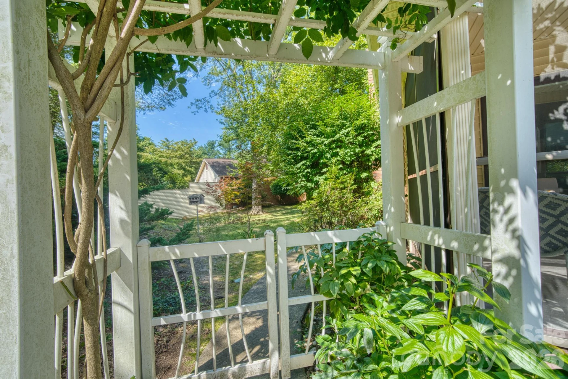 130 Exeter Court - Photo 33
