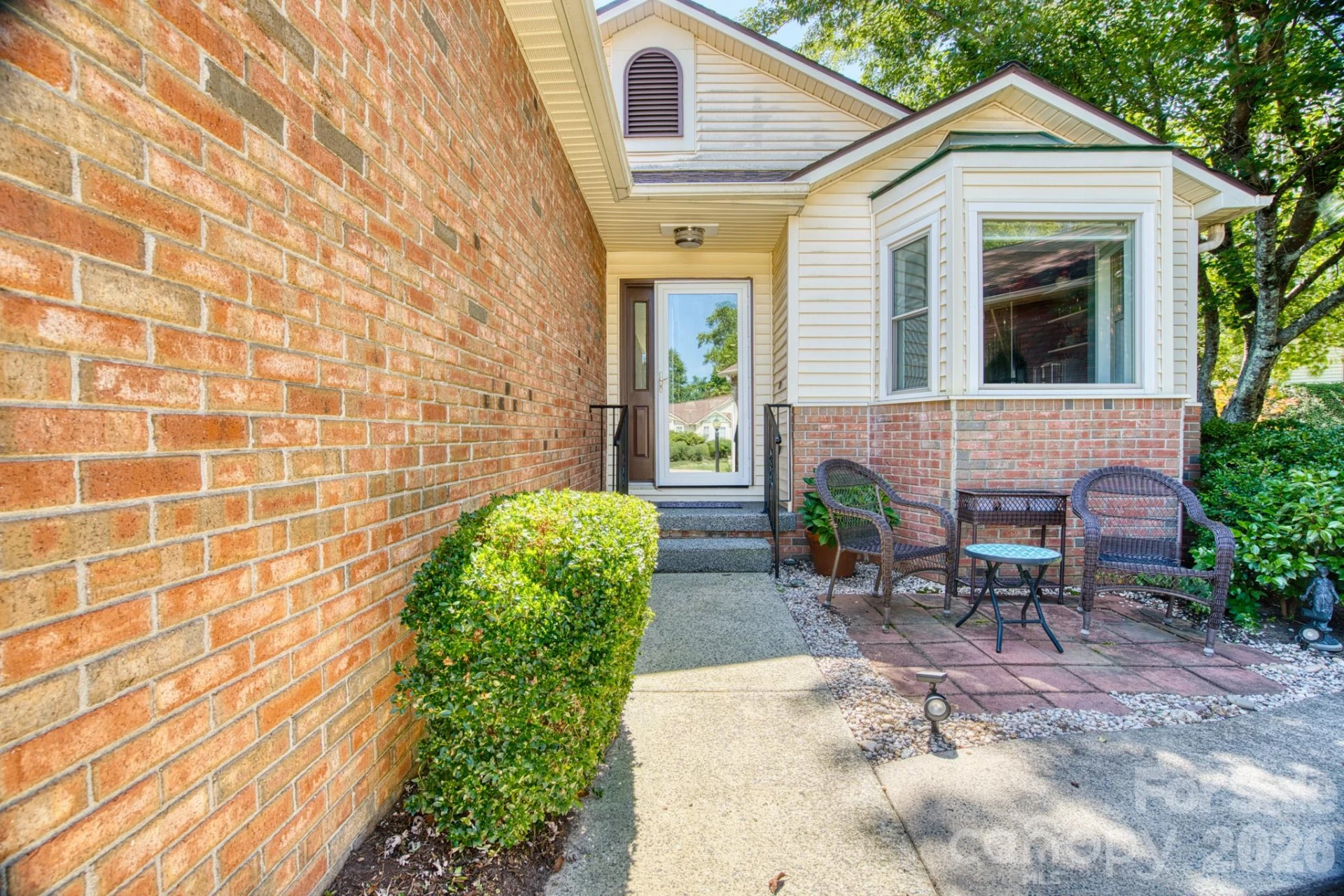 130 Exeter Court - Photo 41