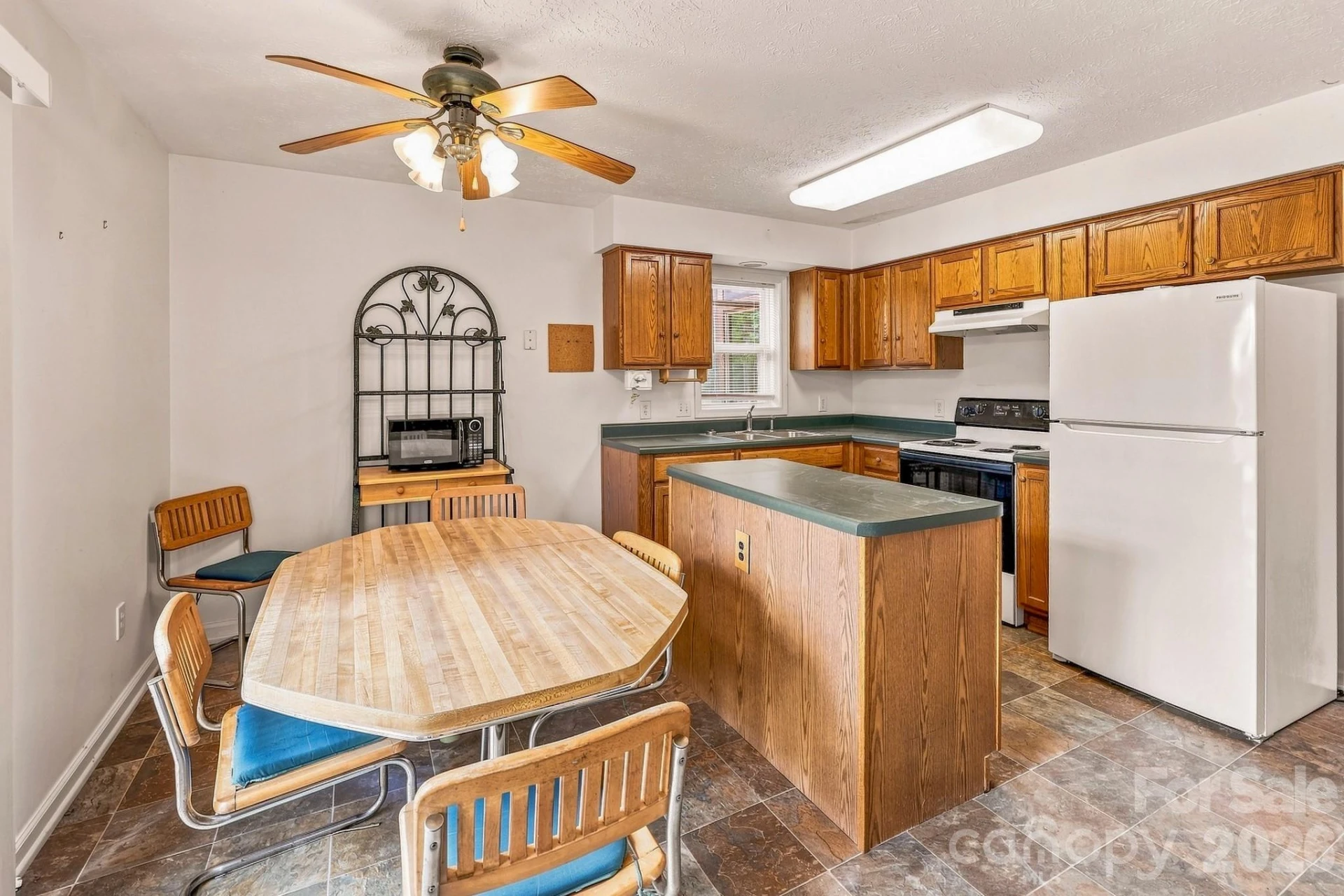253 Nors Way - Photo 14