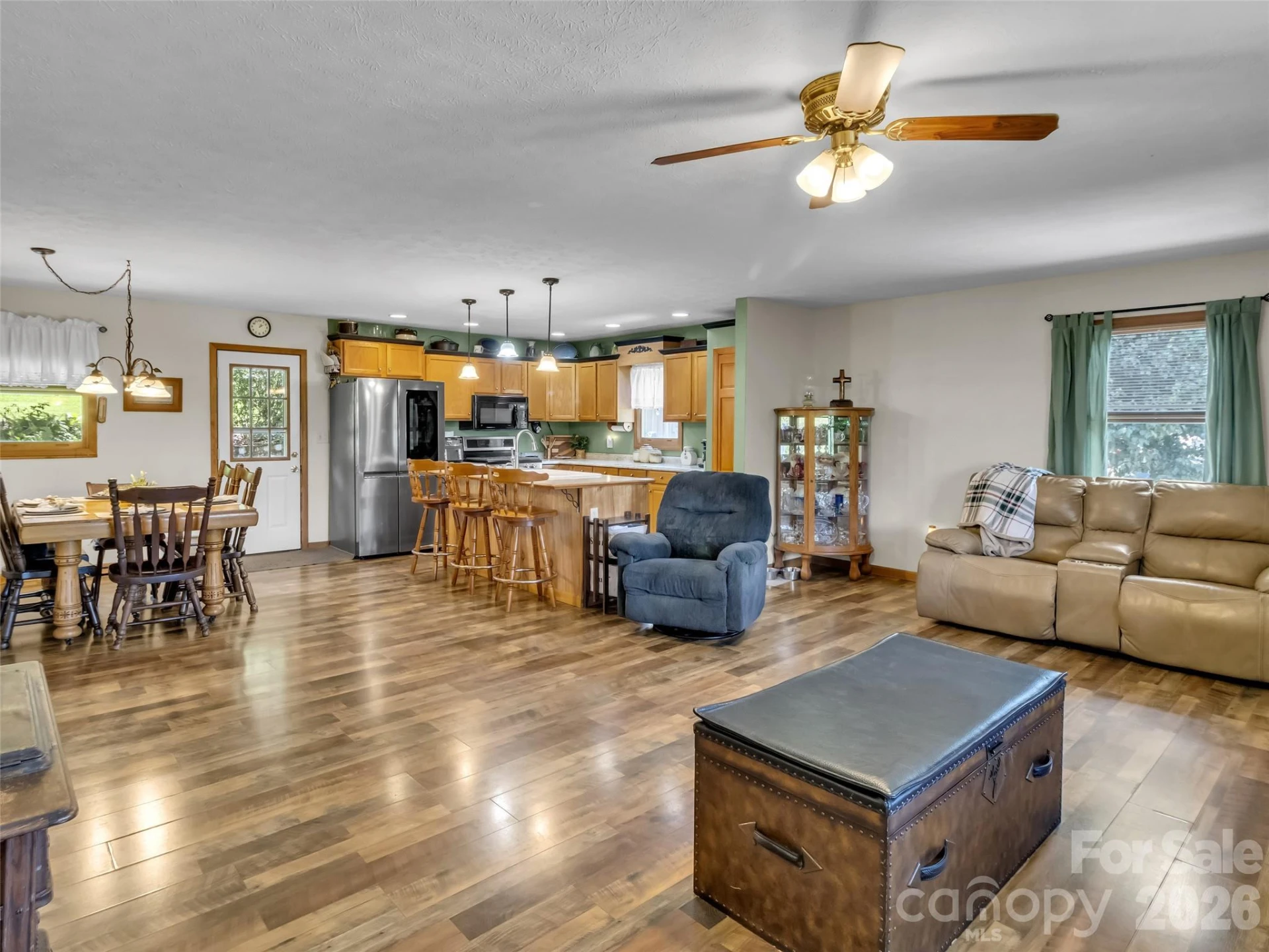 555 Acres View Drive - Photo 7
