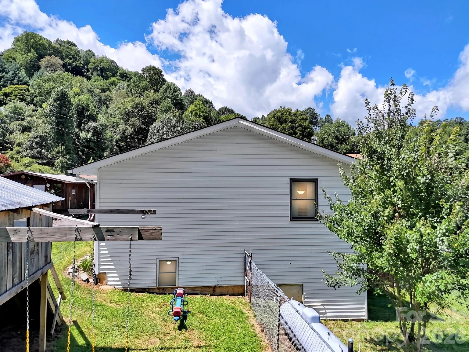 555 Acres View Drive - Photo 31