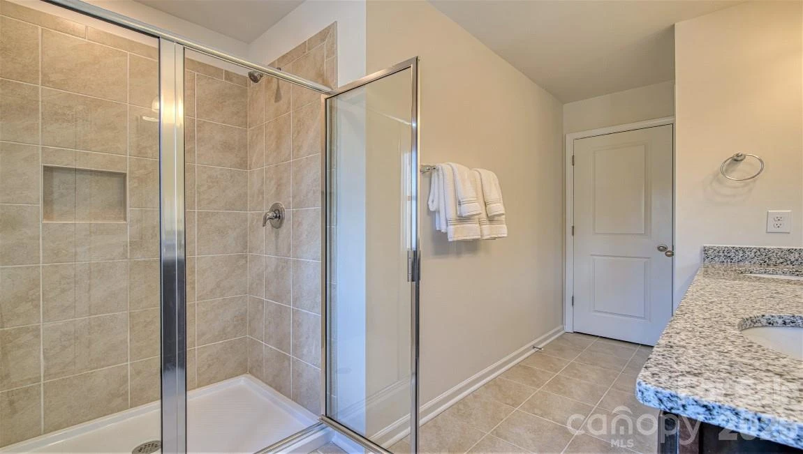 54 Creekview Road - Photo 18