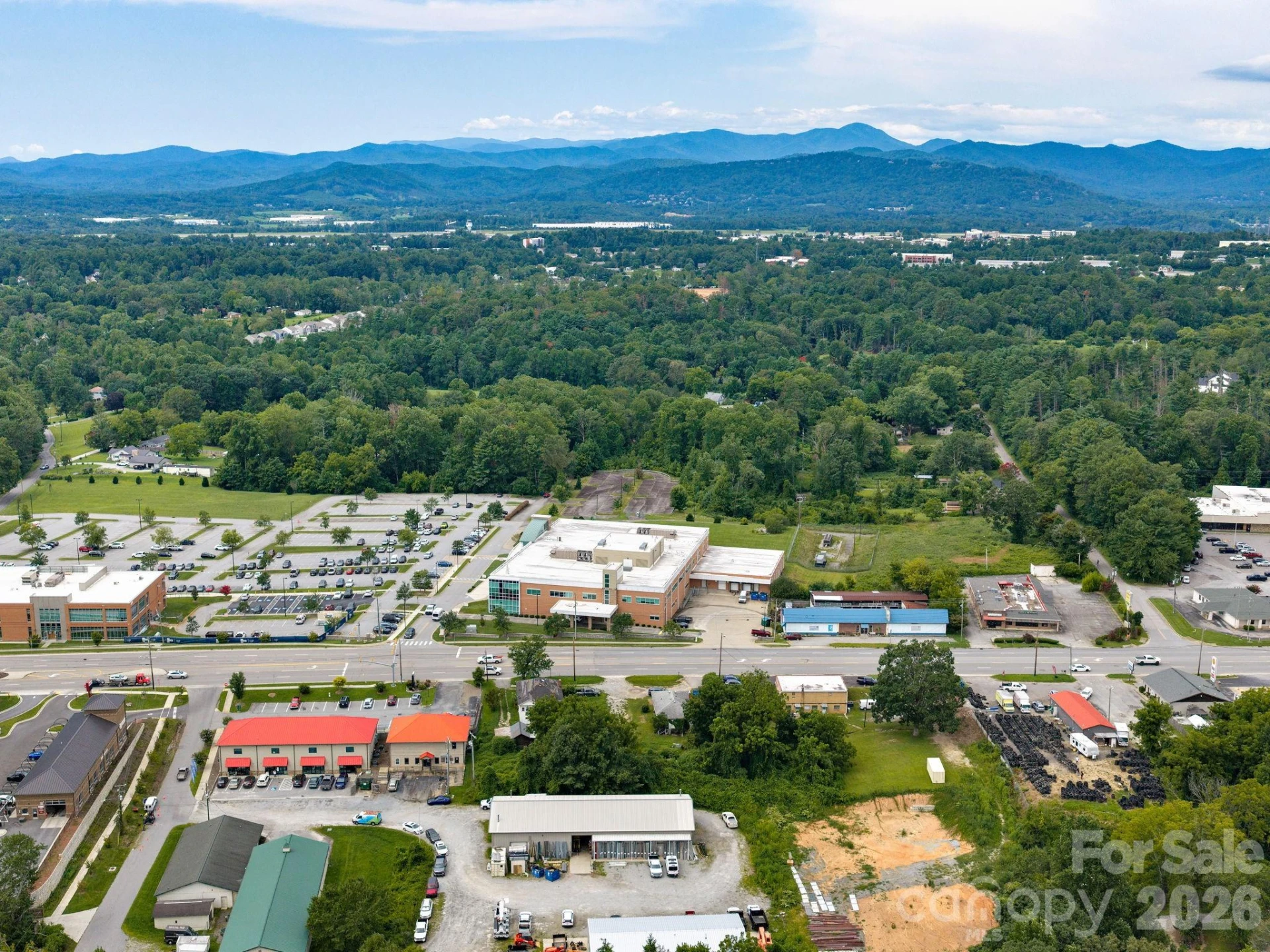 2652 Hendersonville Road - Photo 4