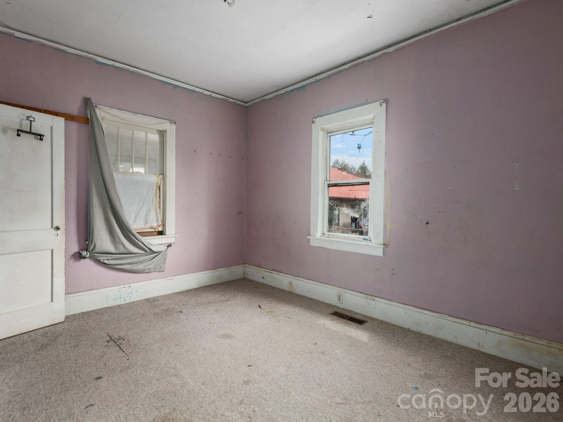 2652 Hendersonville Road - Photo 14