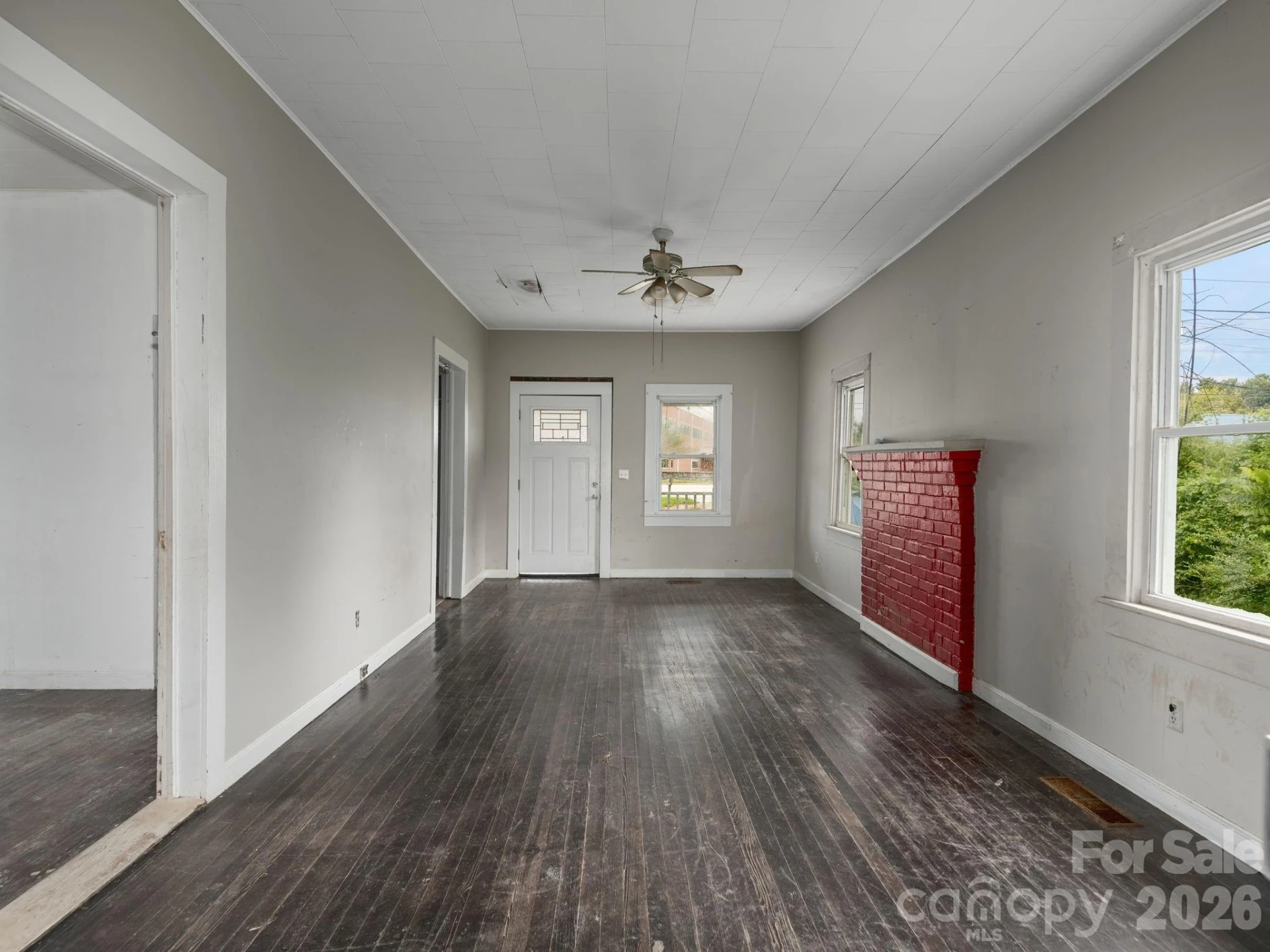 2652 Hendersonville Road - Photo 15
