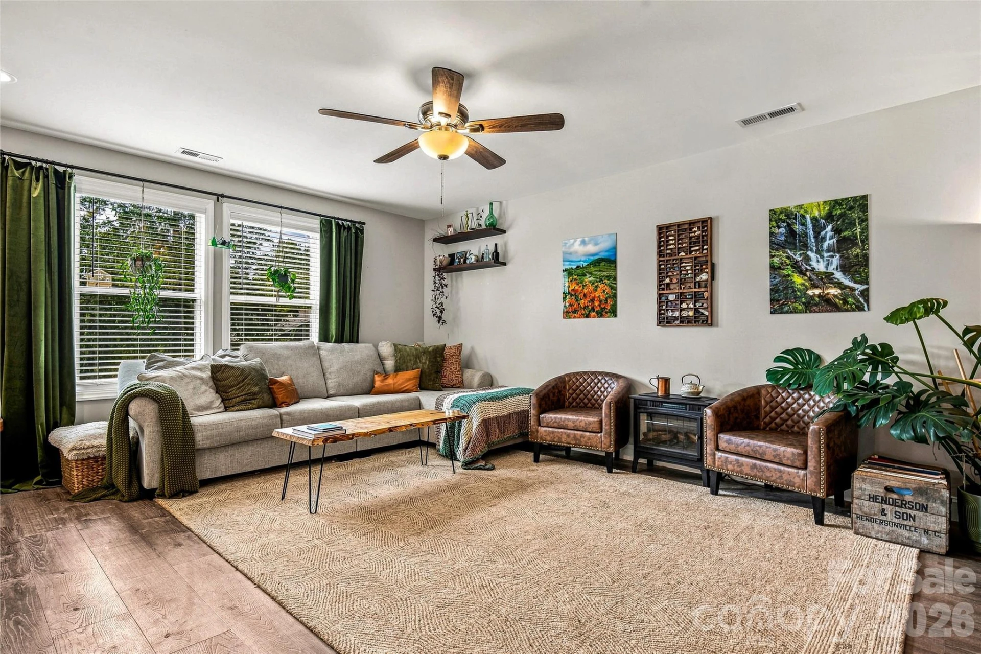 619 Edgewood Avenue - Photo 2