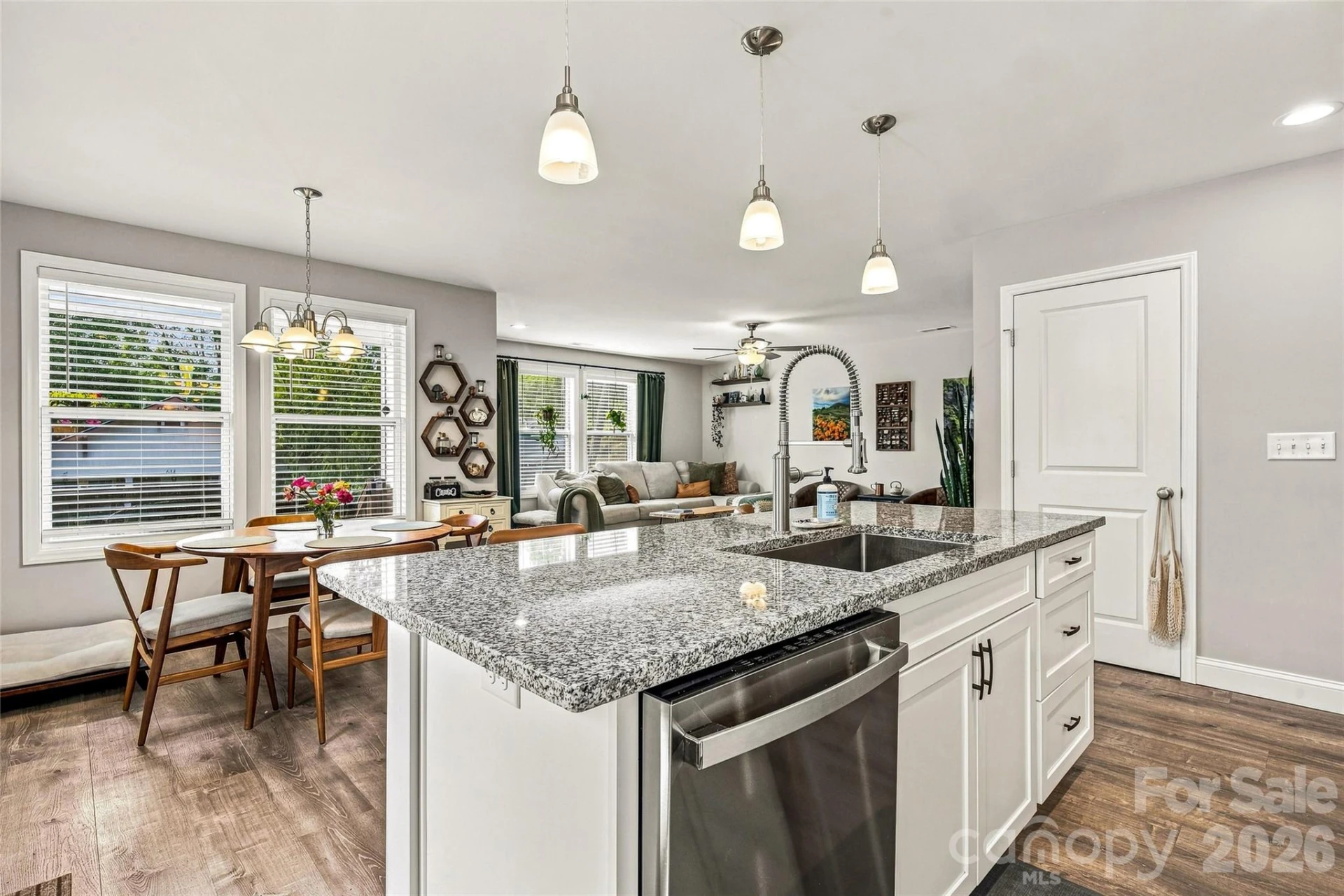 619 Edgewood Avenue - Photo 17