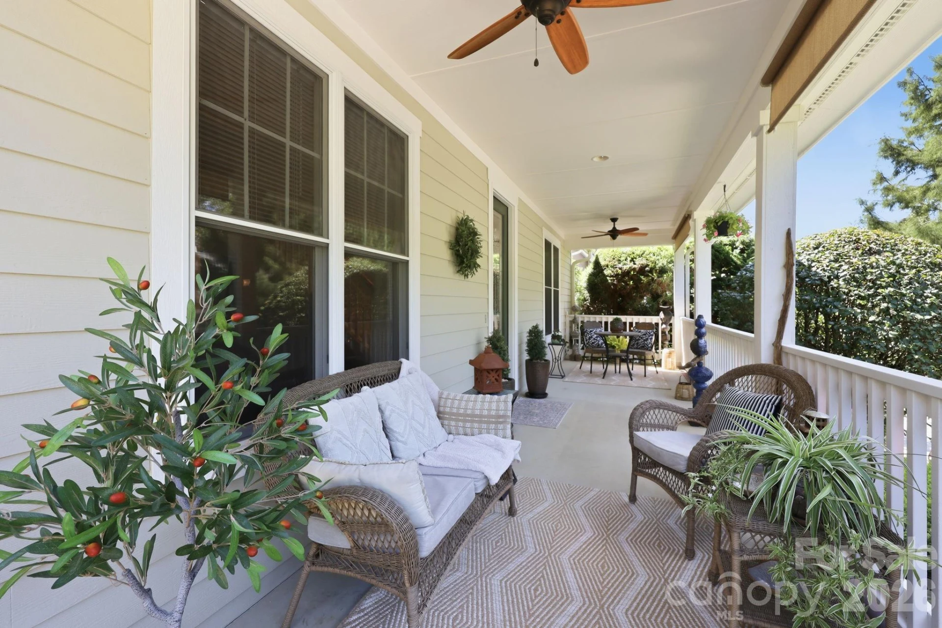19 Oakhaven Terrace - Photo 2