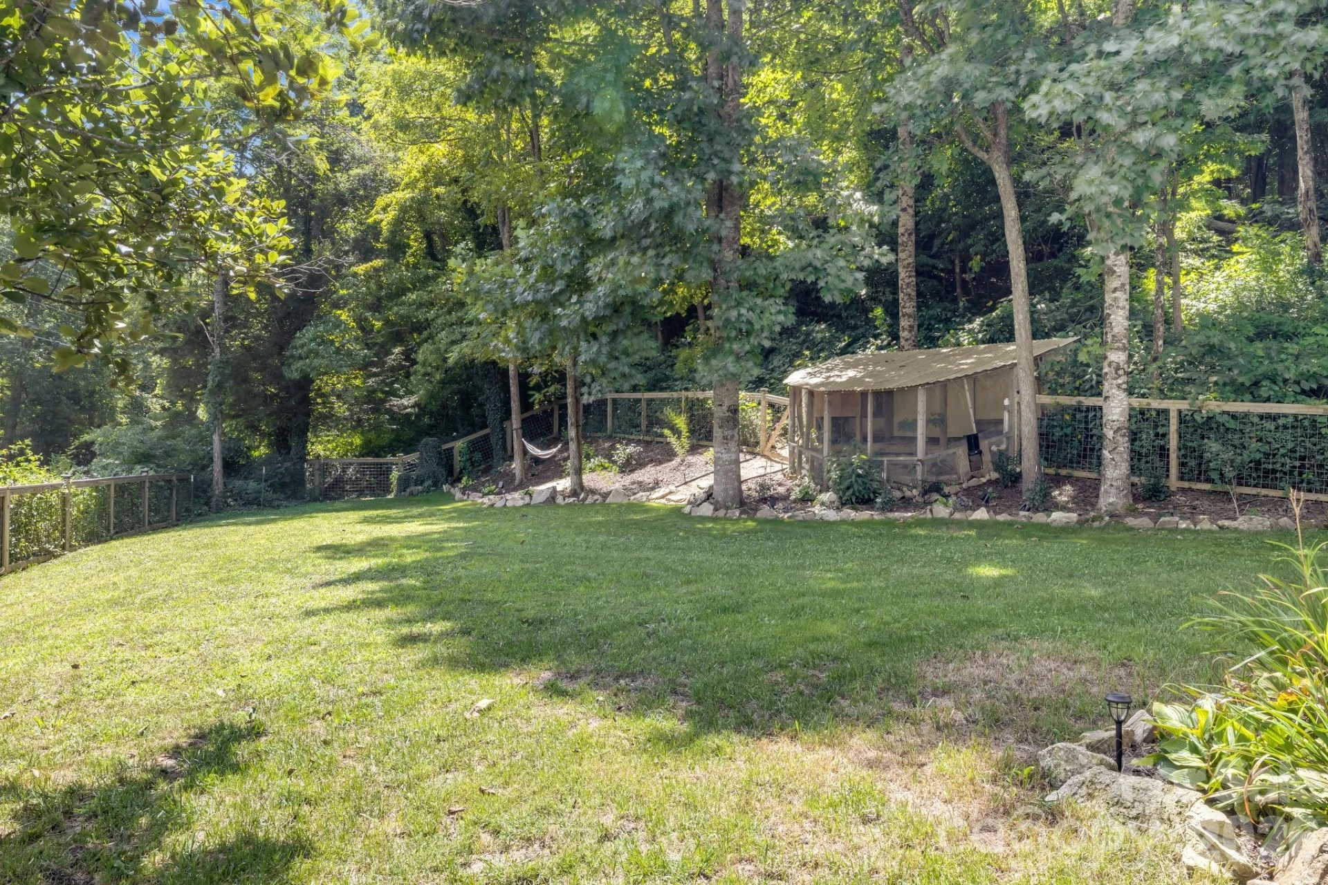 1772 NC 9 Highway - Photo 31
