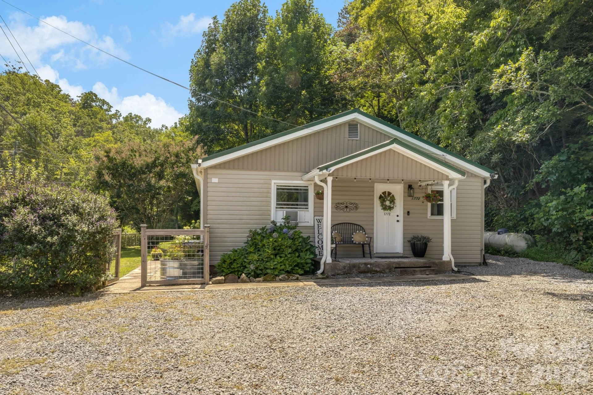 1772 NC 9 Highway - Photo 33