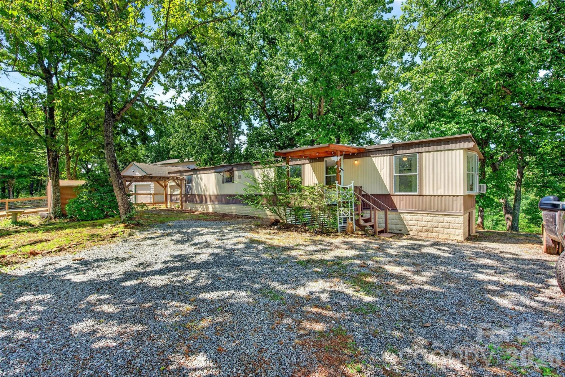128 Pearson Circle - Photo 4