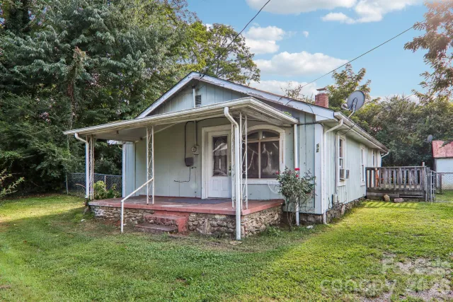 52 Clay Street, Waynesville, NC, 28786