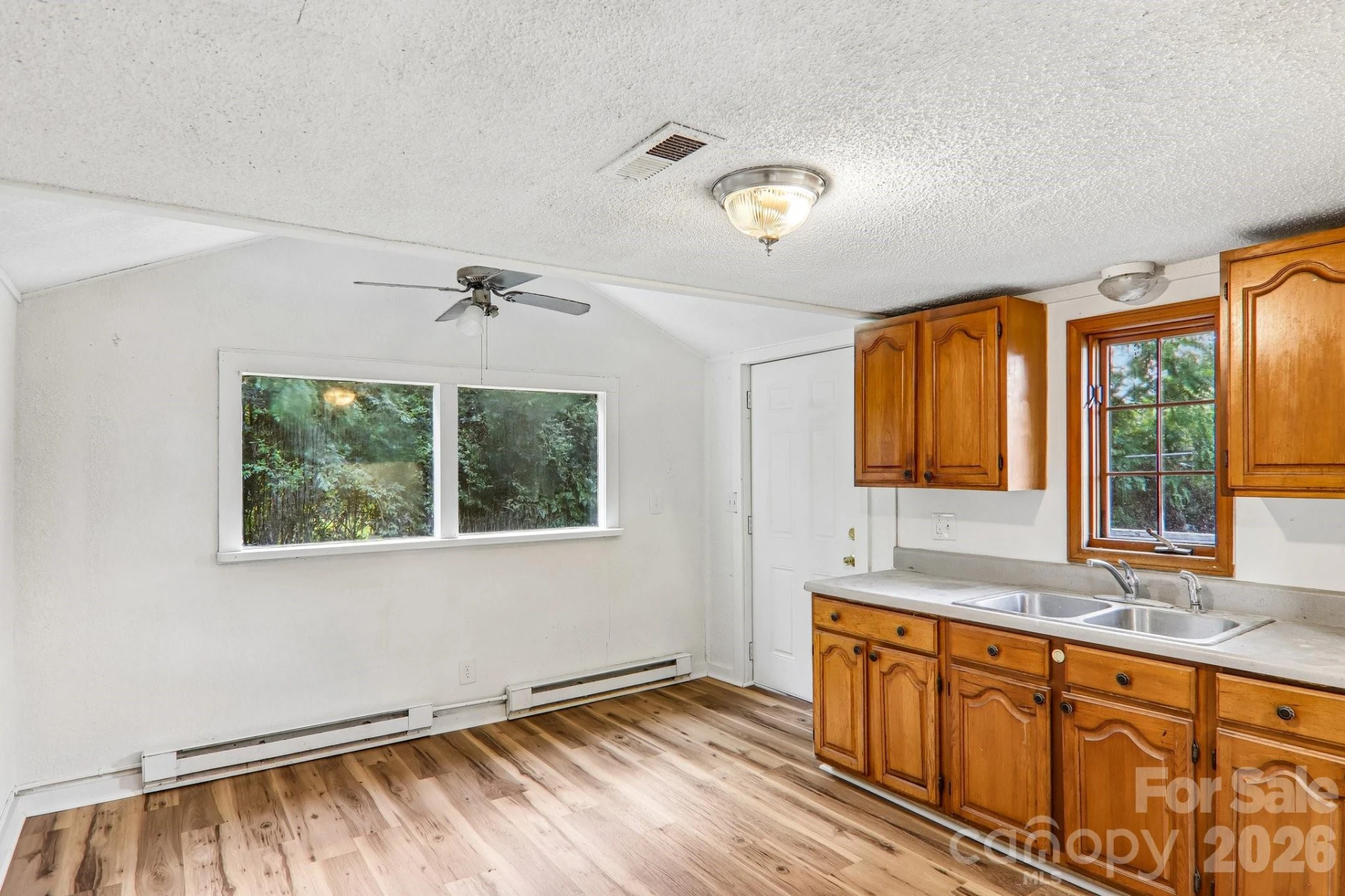 52 Clay Street - Photo 11