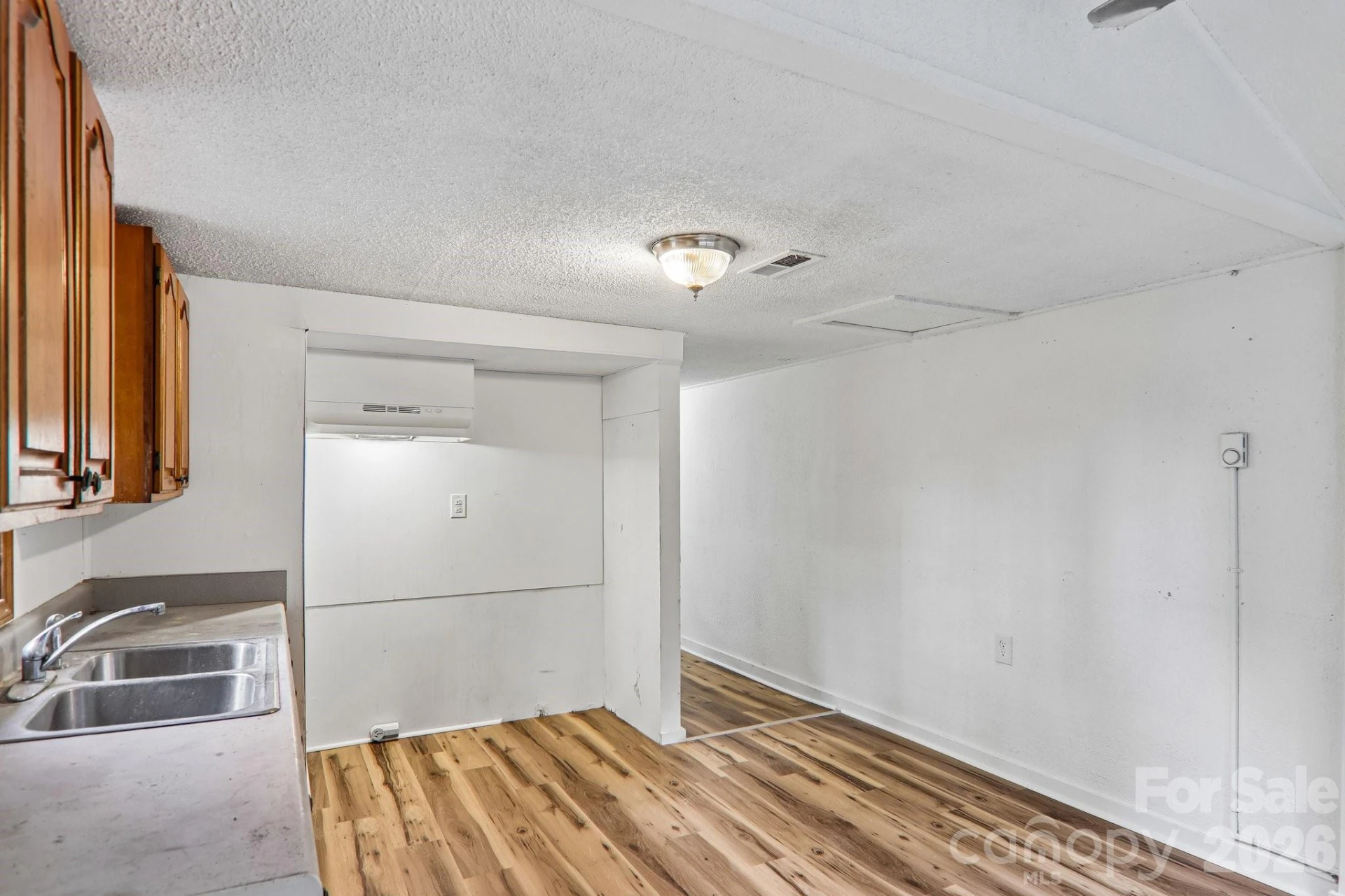 52 Clay Street - Photo 13