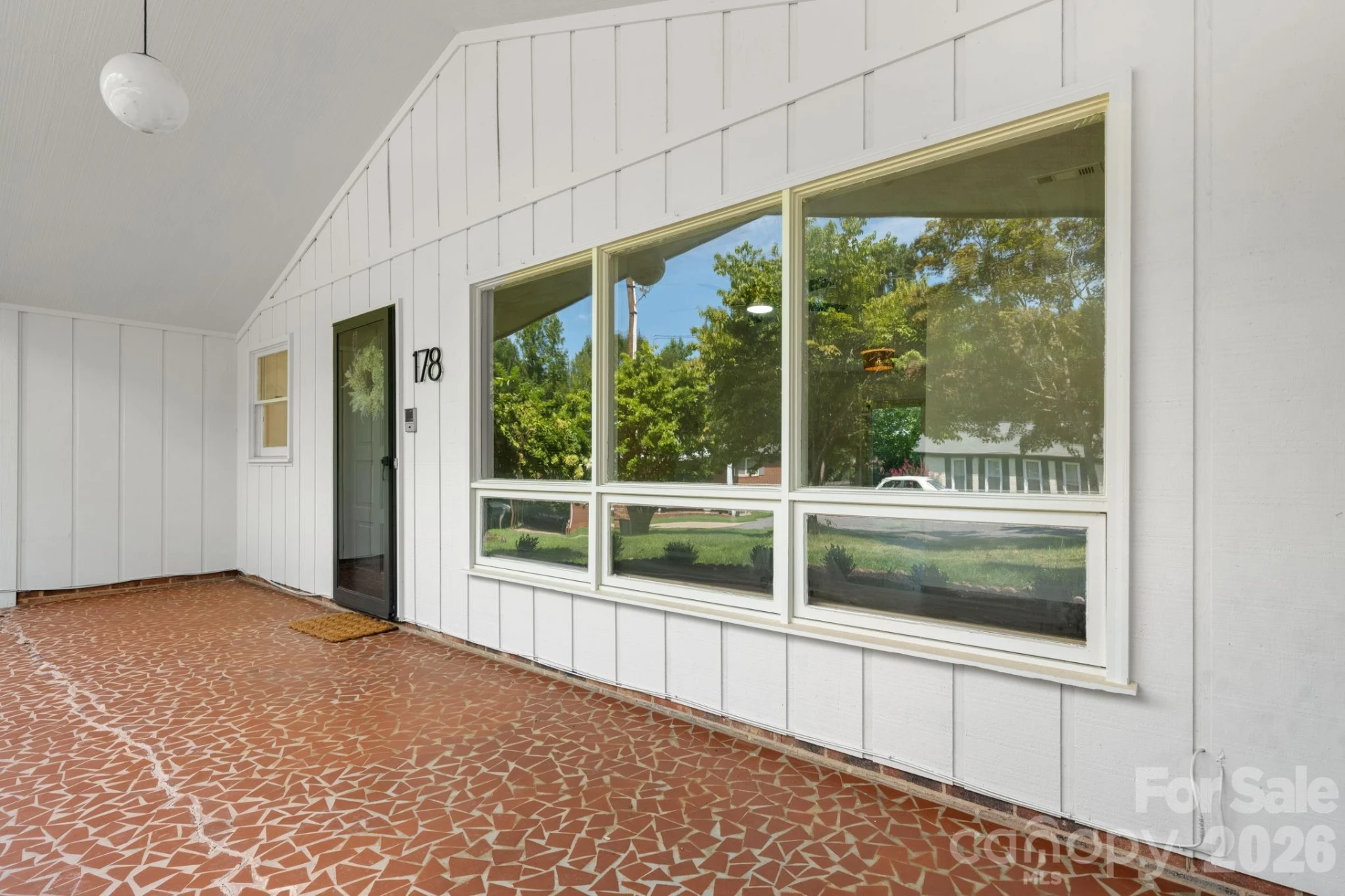 178 Trailwood Drive - Photo 6