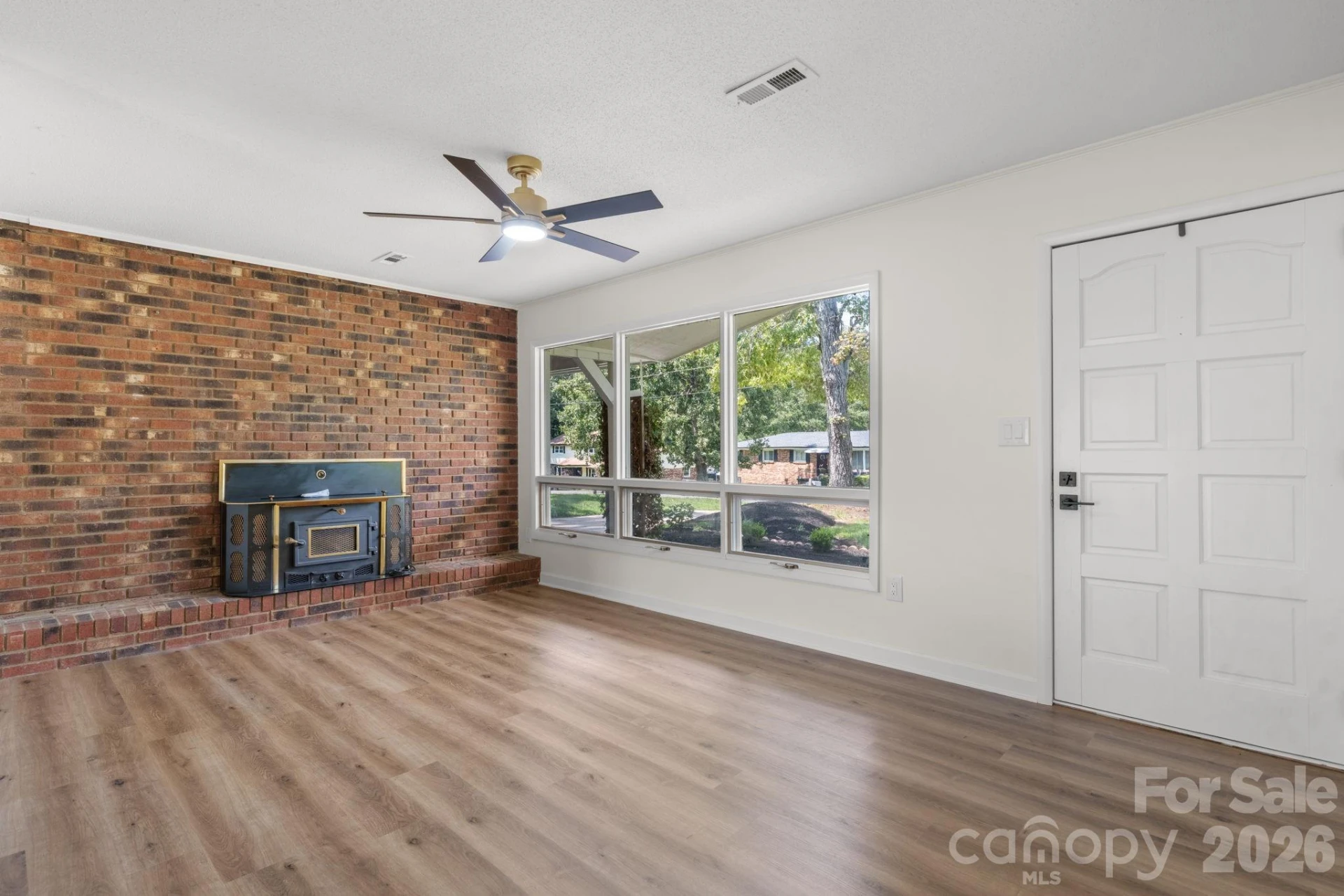 178 Trailwood Drive - Photo 8
