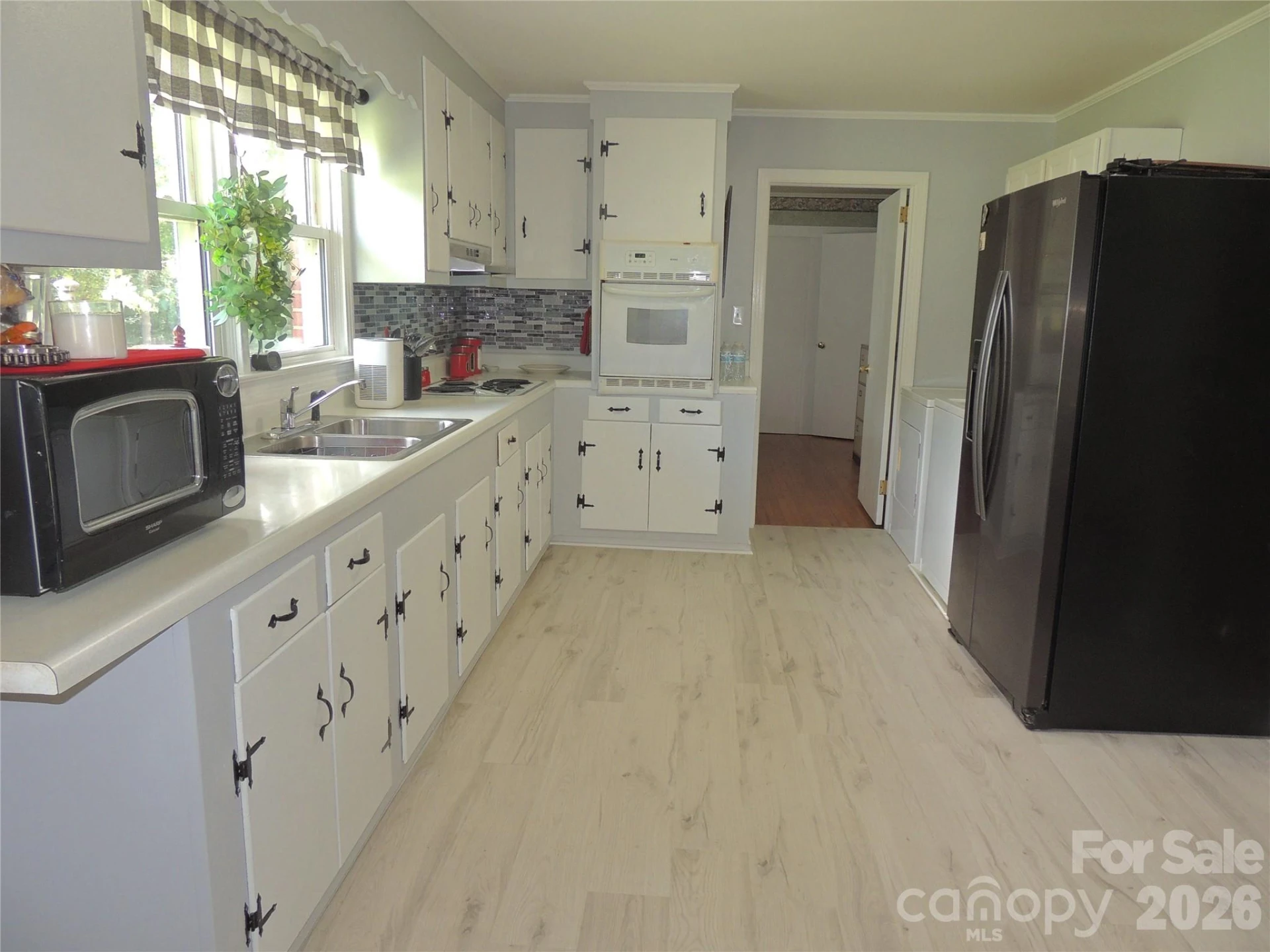 189 Westwood Drive - Photo 9