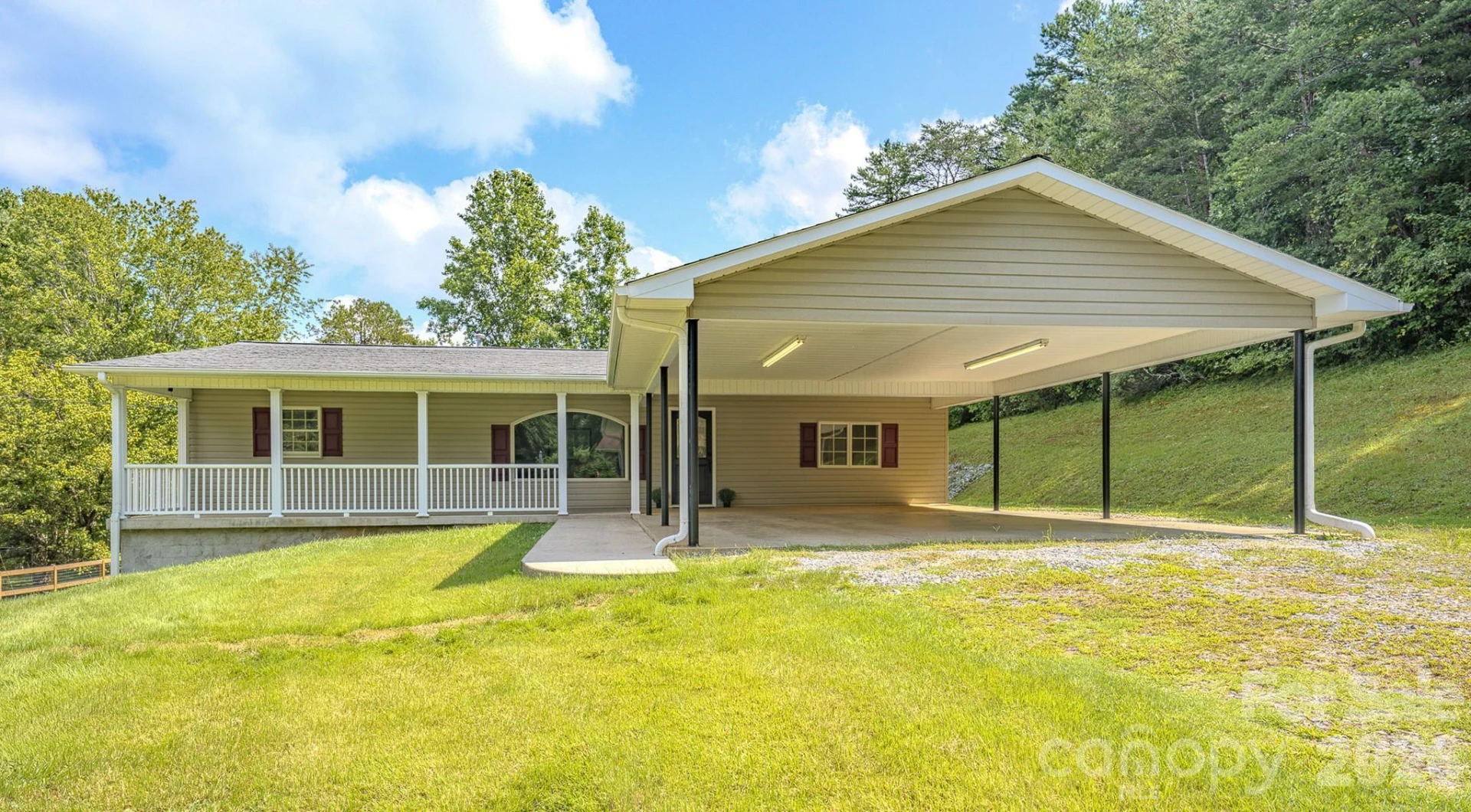 163 Meadowbrook Lane - Photo 4