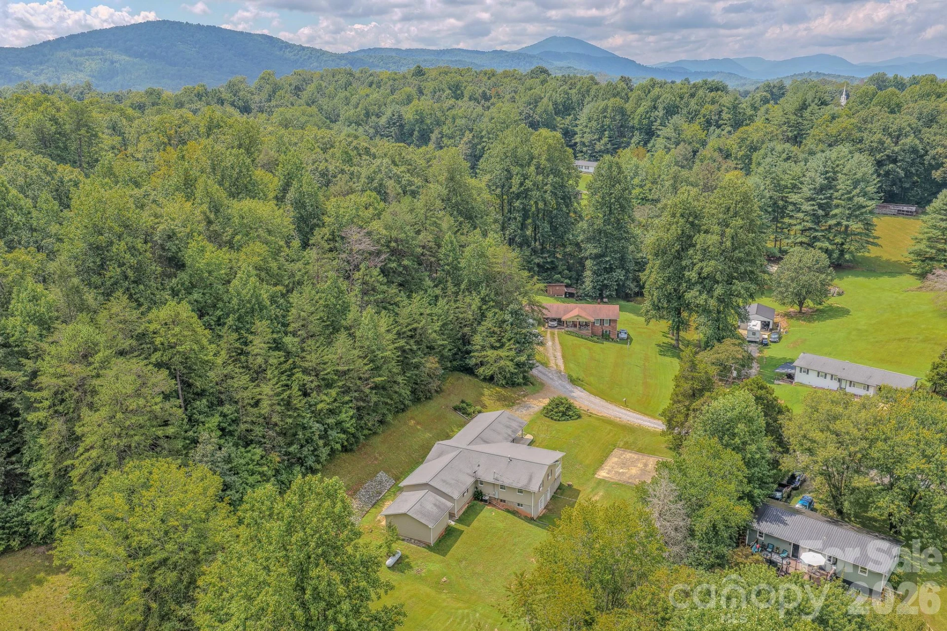163 Meadowbrook Lane - Photo 38
